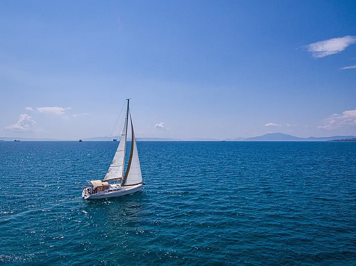 Sun Odyssey 42 i — photo 20