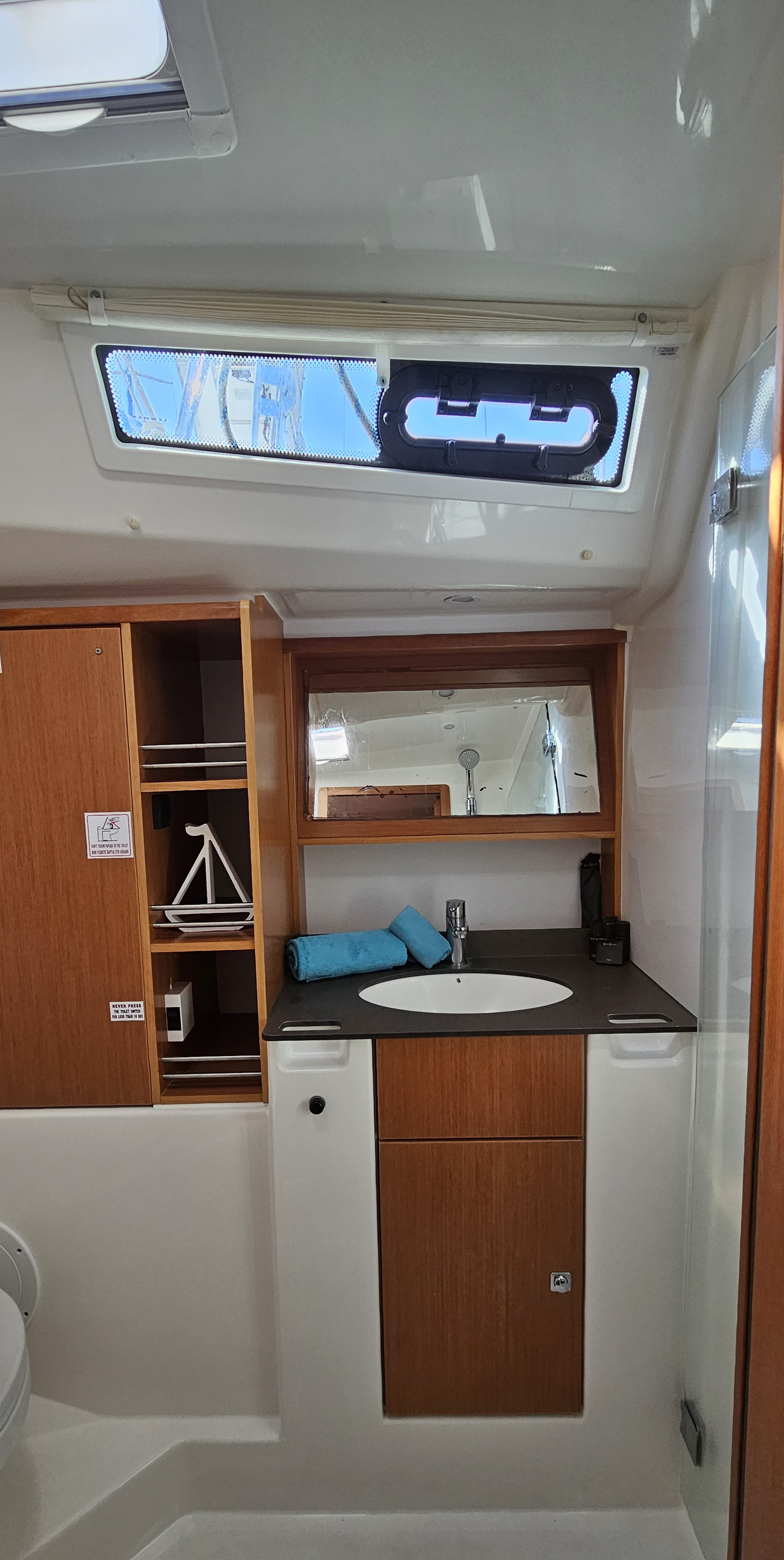 Bavaria 51 Cruiser — photo 37