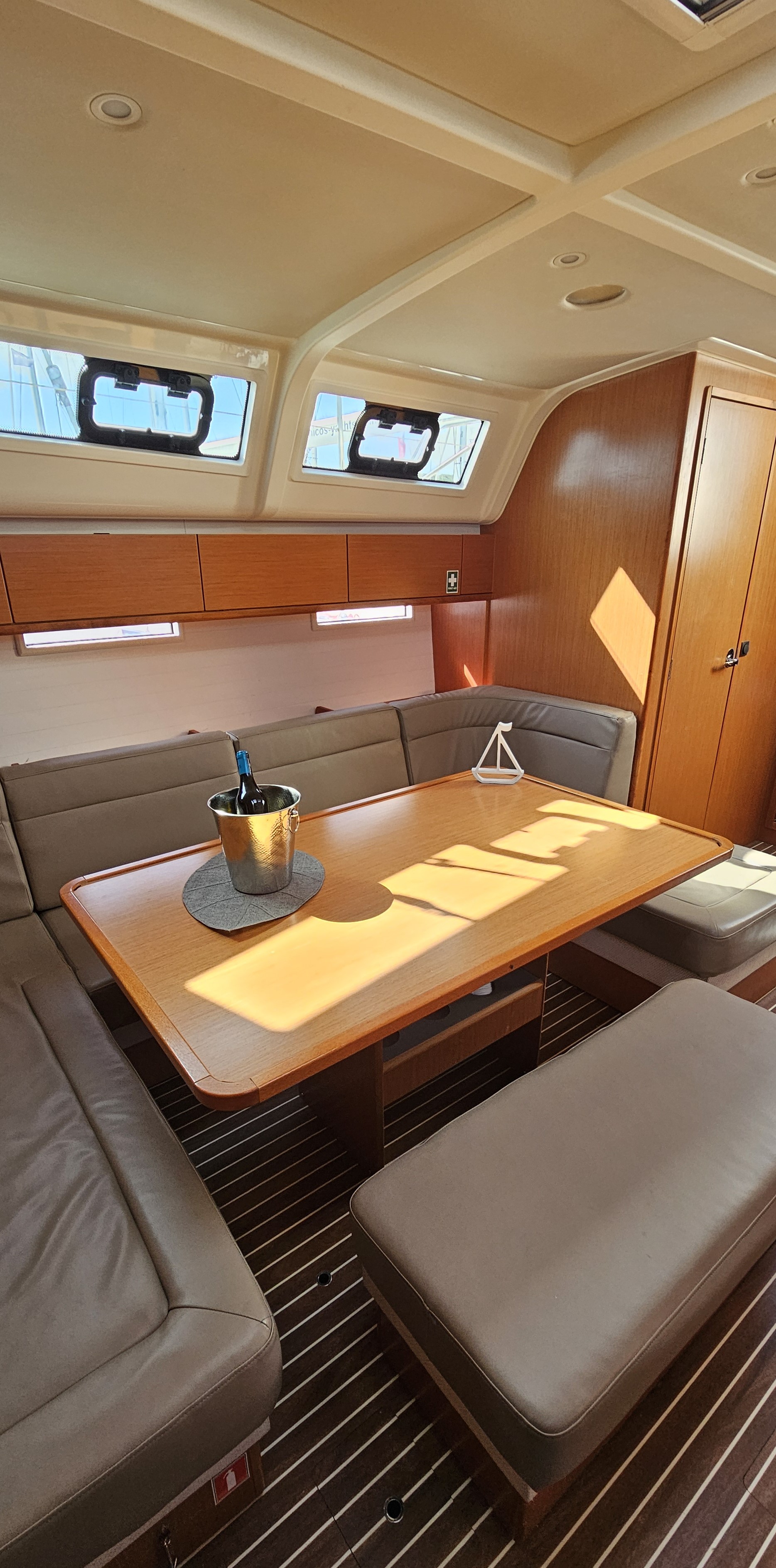 Bavaria 51 Cruiser — photo 14