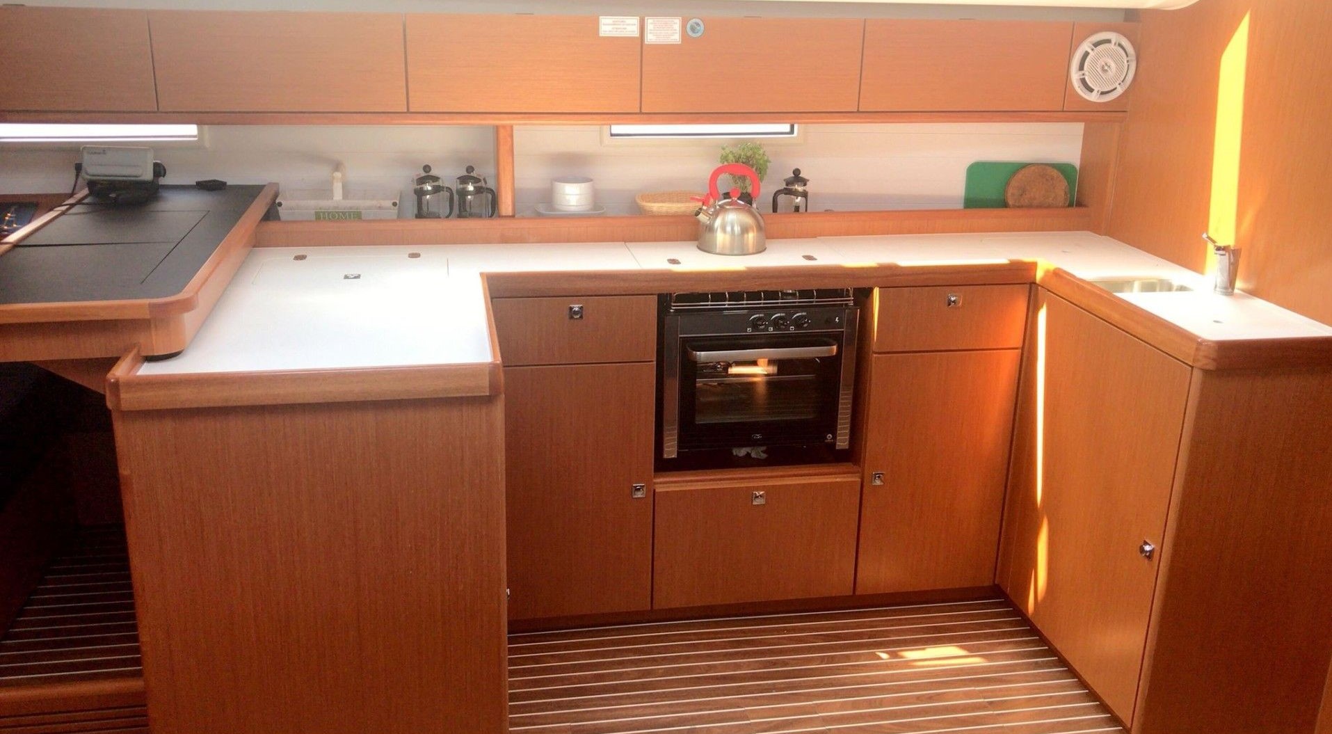 Bavaria 51 Cruiser — photo 21