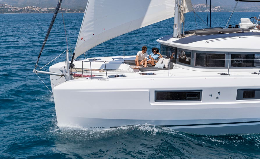 Lagoon 51 — photo 14
