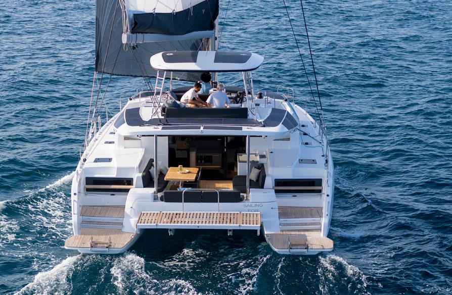 Lagoon 51 — photo 15