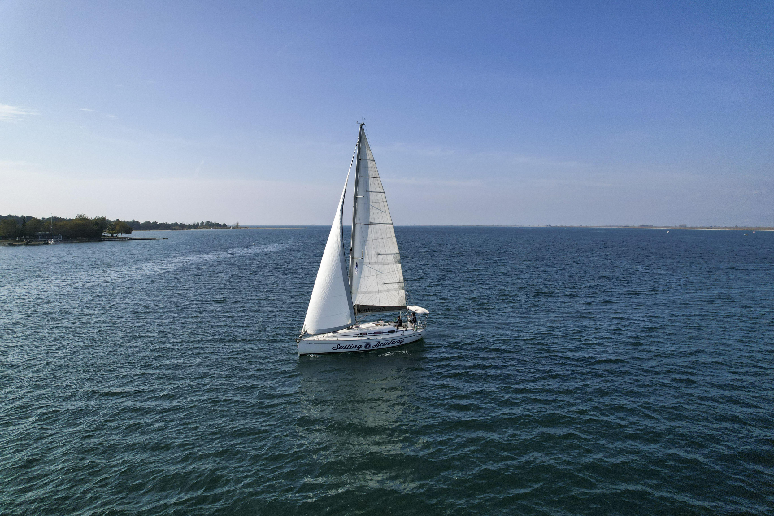 Bavaria 35 Match — photo 4
