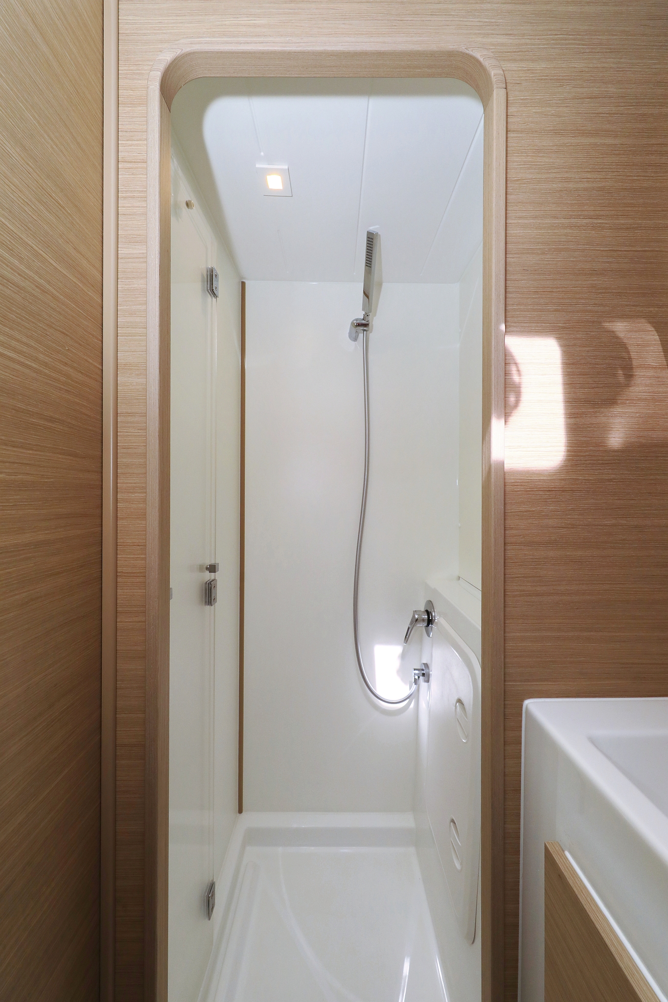 Lagoon 42 — photo 86
