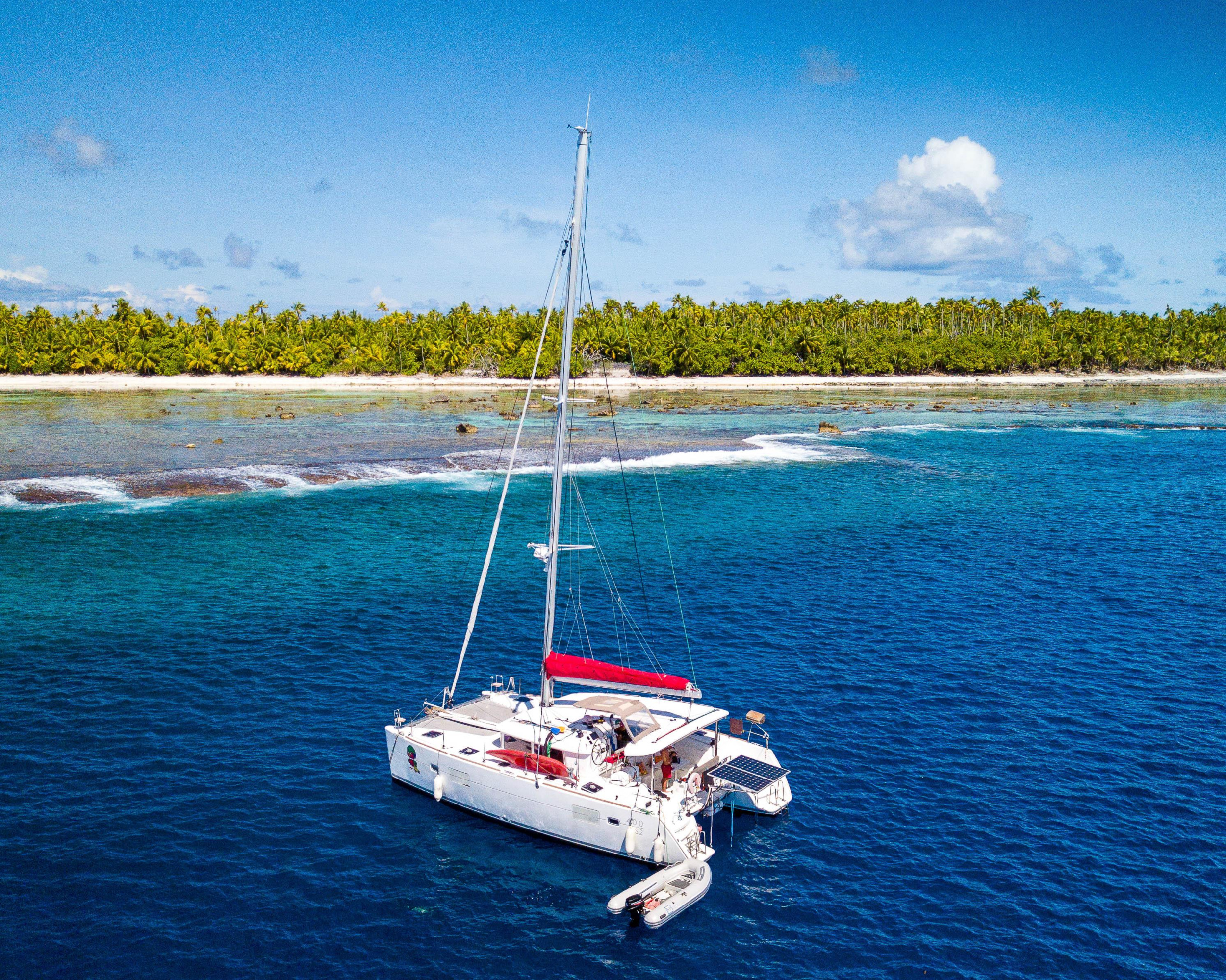 Lagoon 400 S2 — photo 2