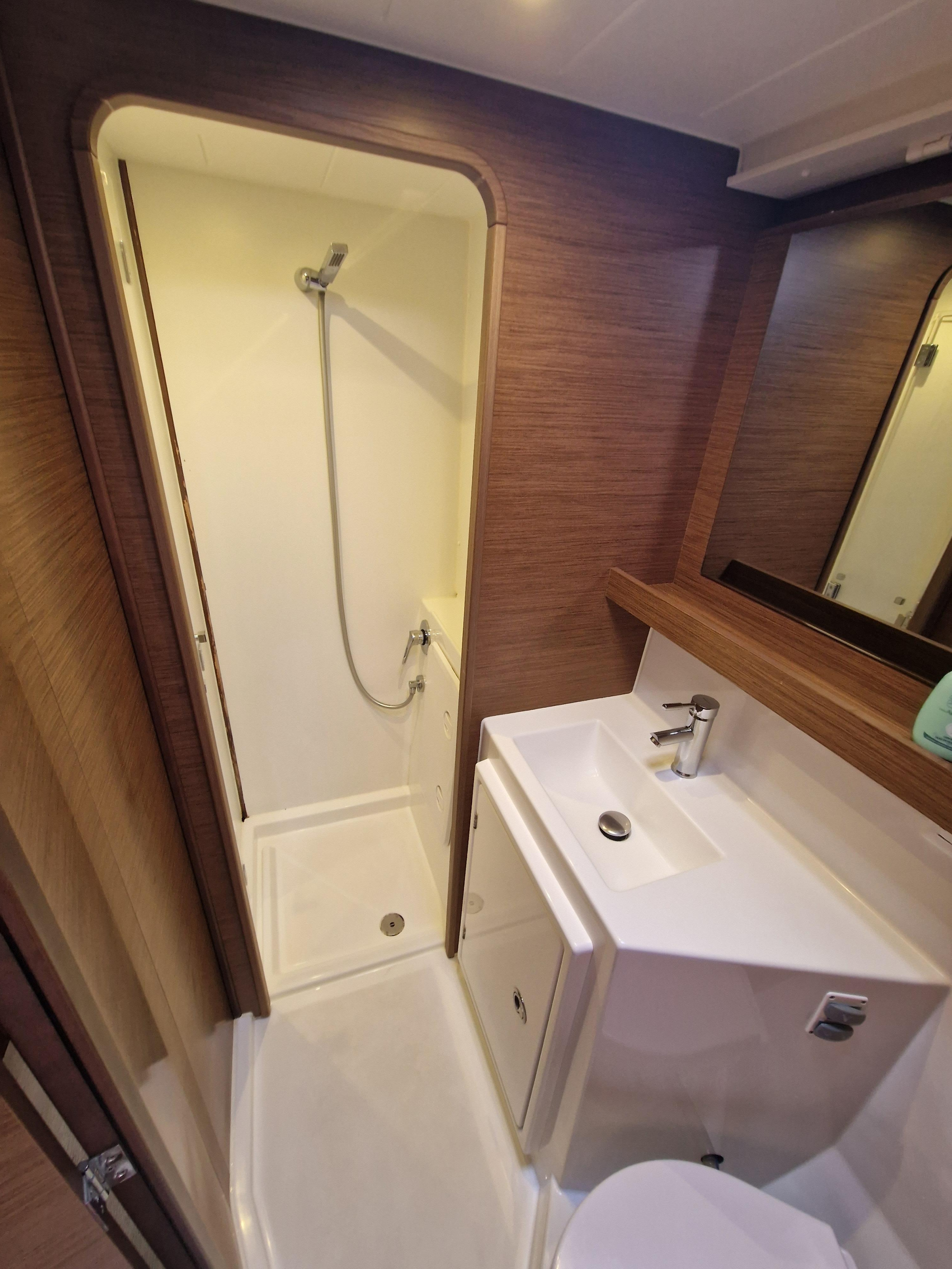 Lagoon 42 — photo 25