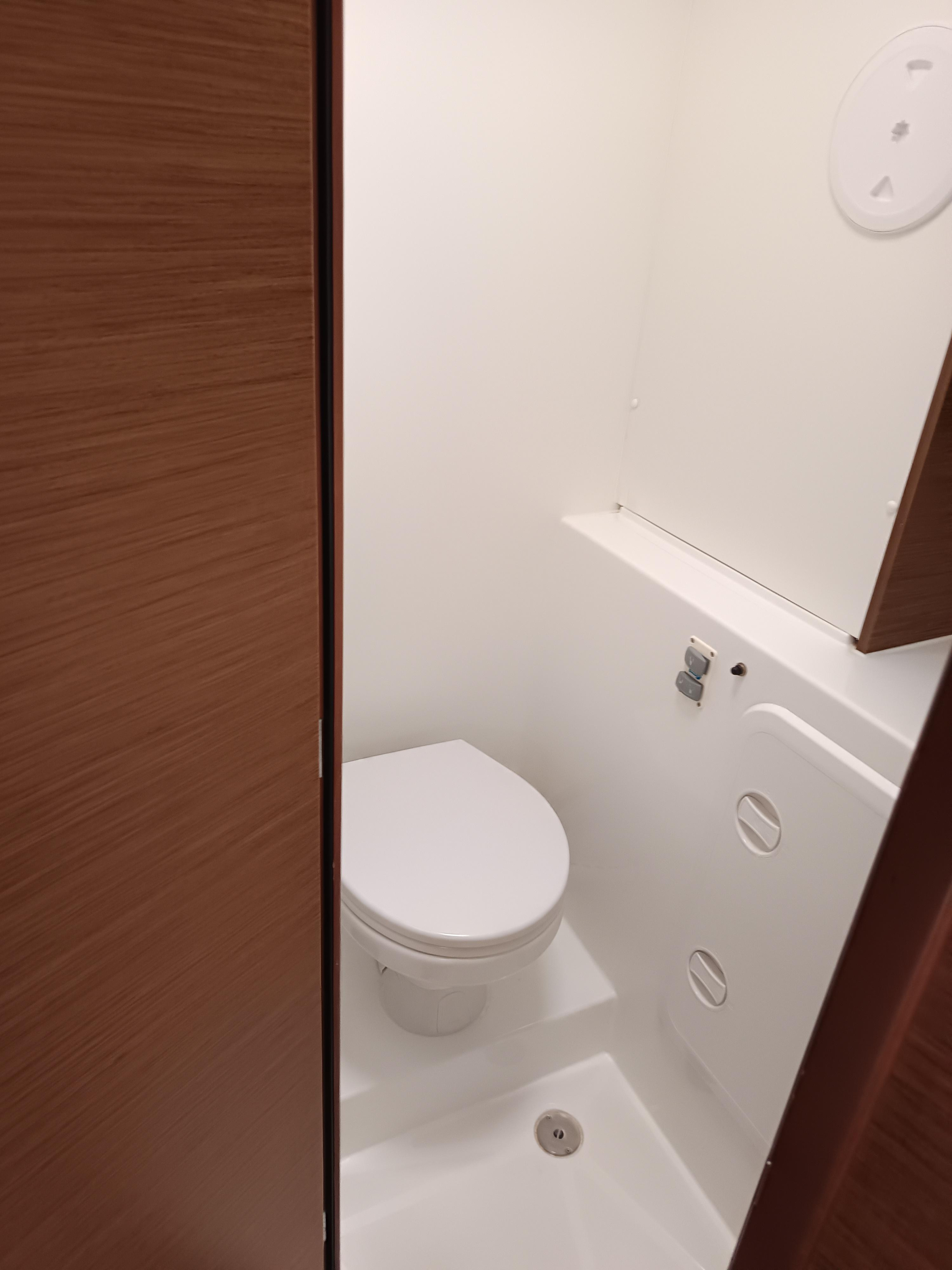 Lagoon 42 — photo 19