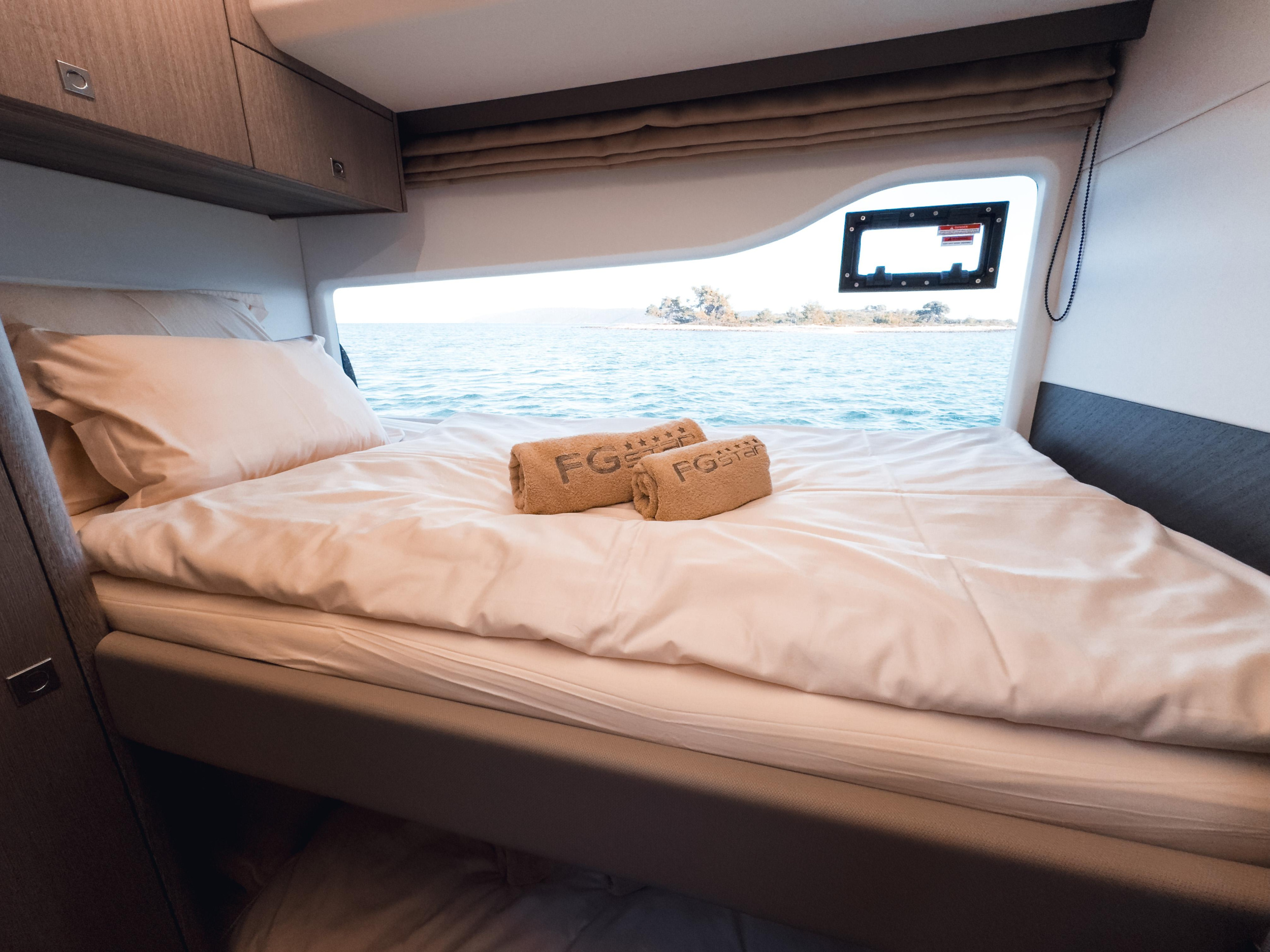 Galeon 440 Fly — photo 8