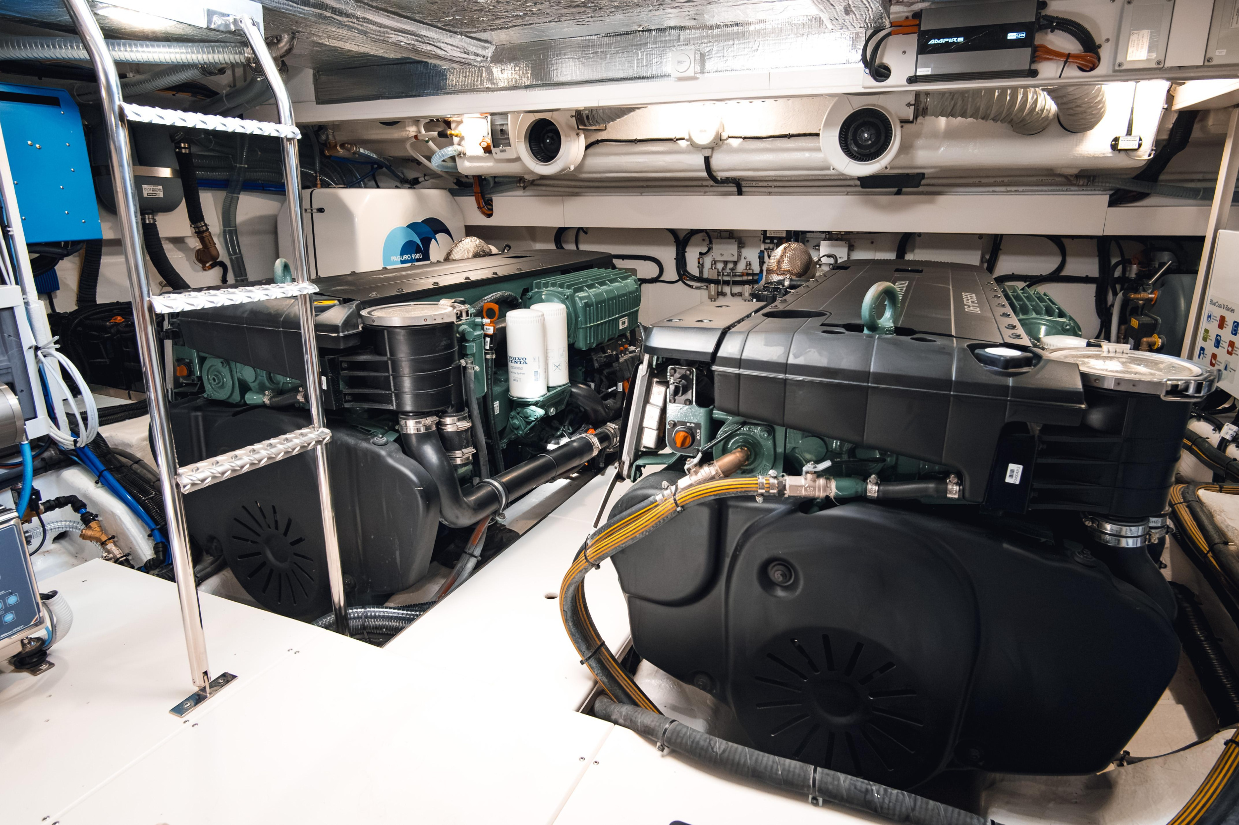Galeon 440 Fly — photo 21
