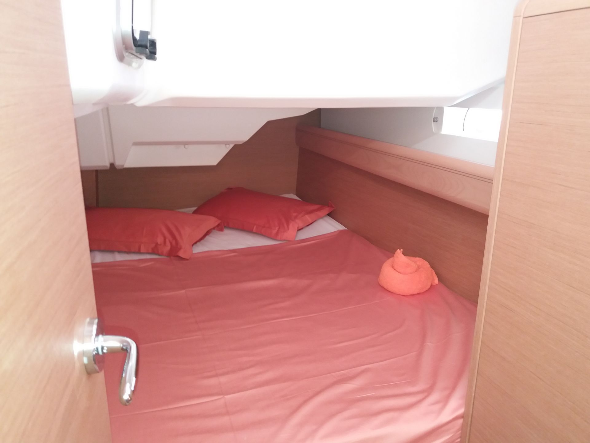 Sun Odyssey 389 — photo 3