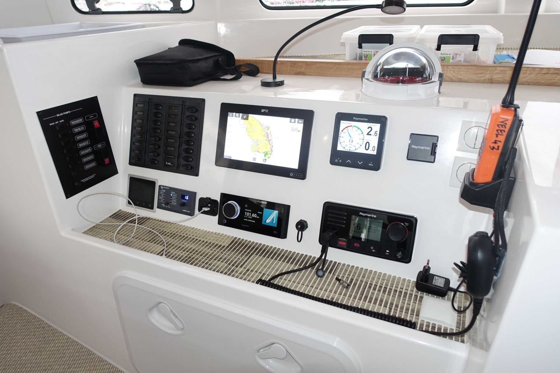 Neel 43 — photo 3