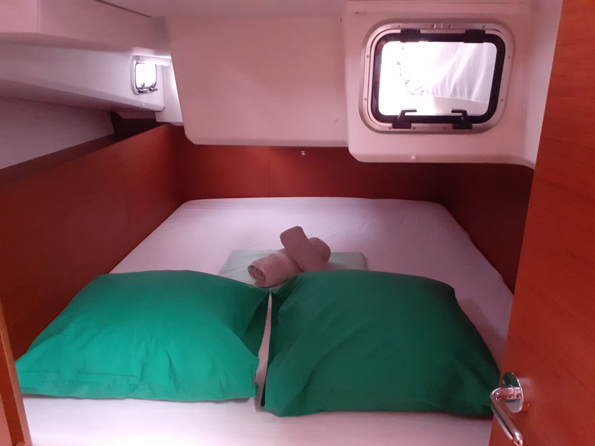 Sun Odyssey 440 — photo 2