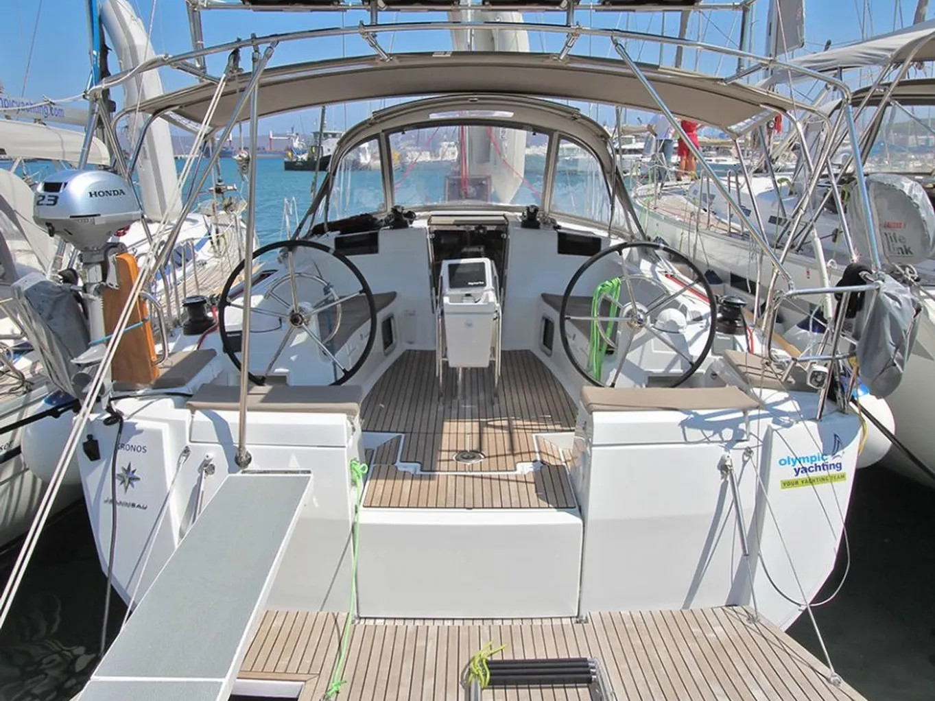 Sun Odyssey 449 — photo 1