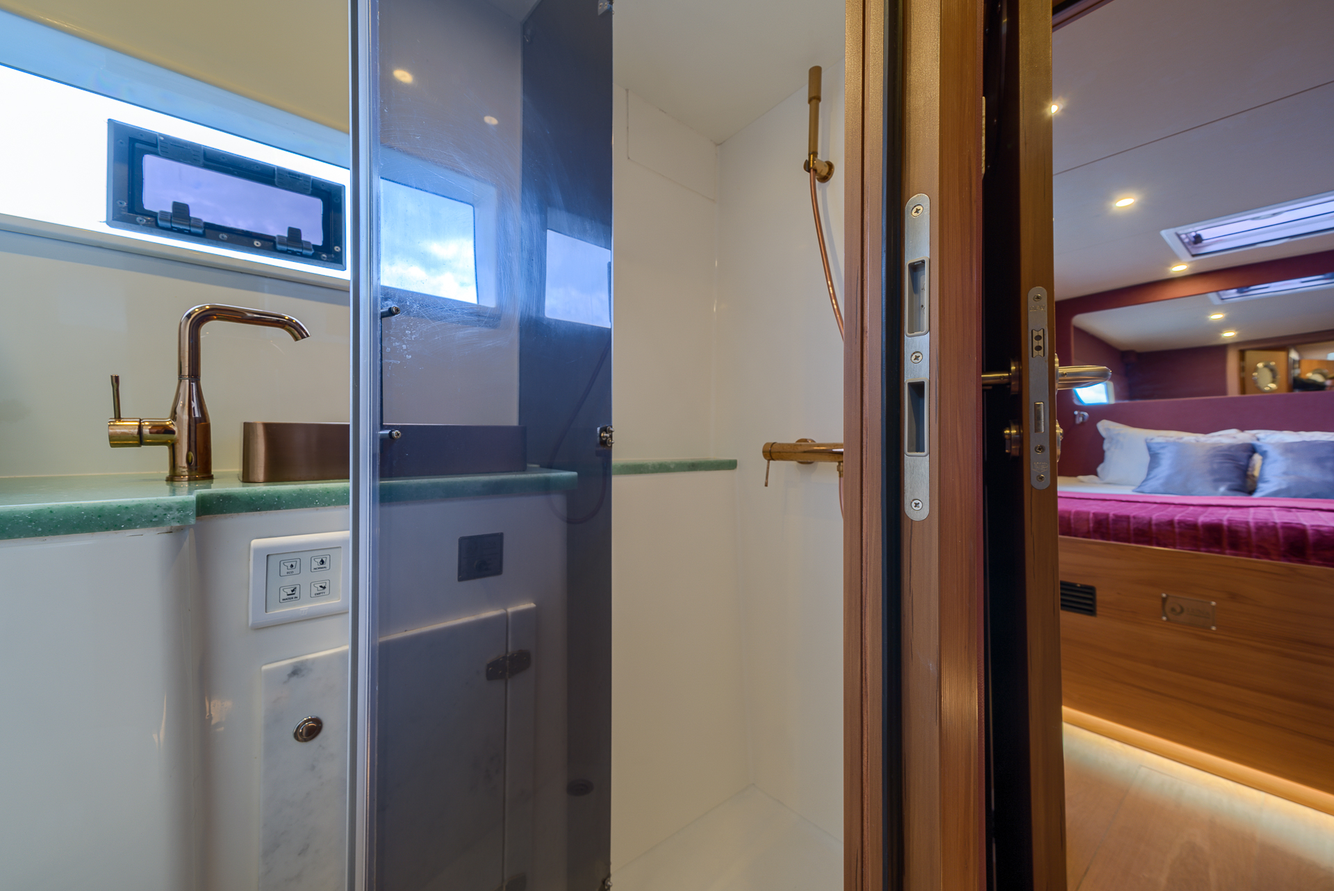 Luna 49 — photo 22