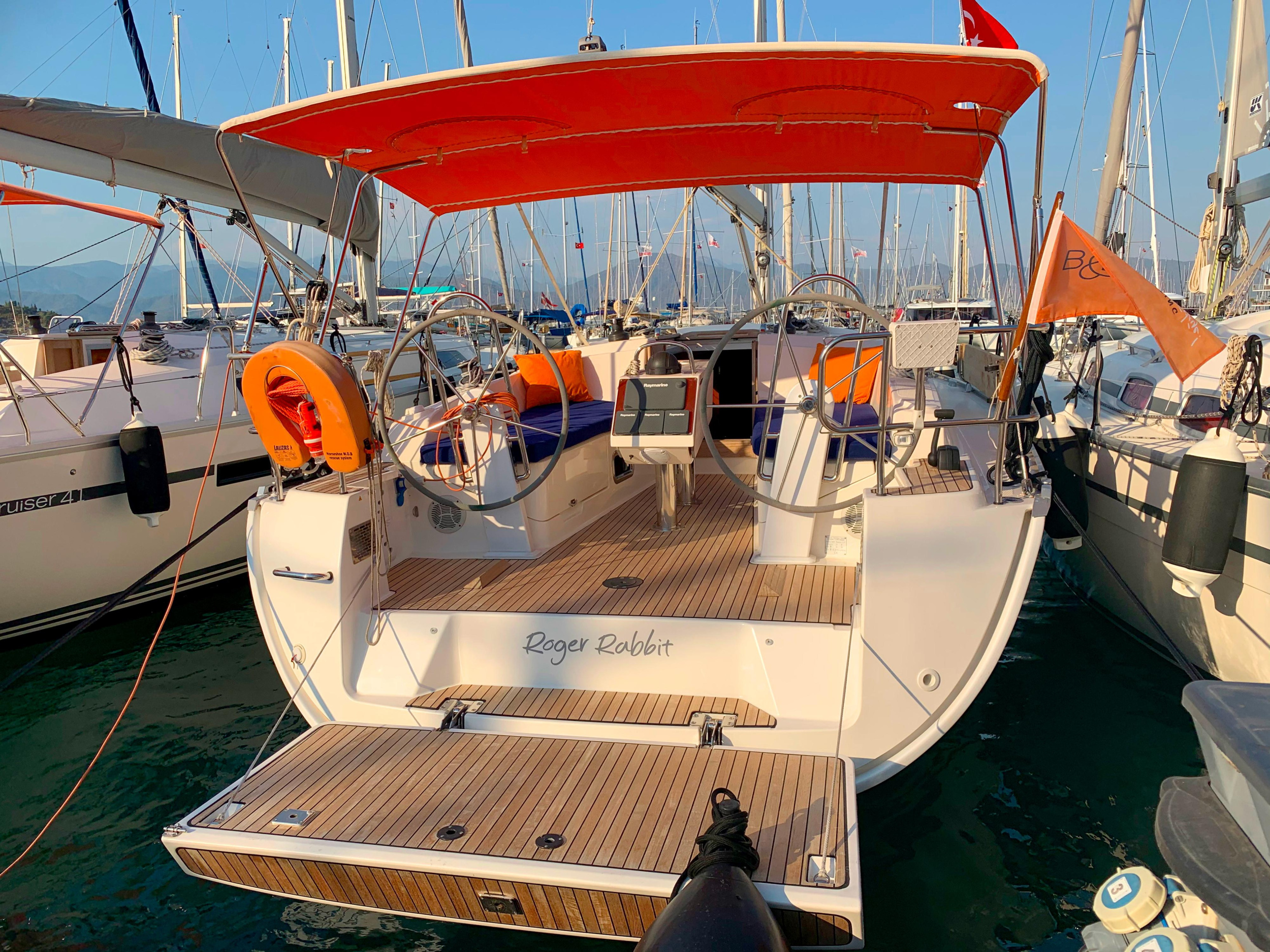 Bavaria 37 — photo 1