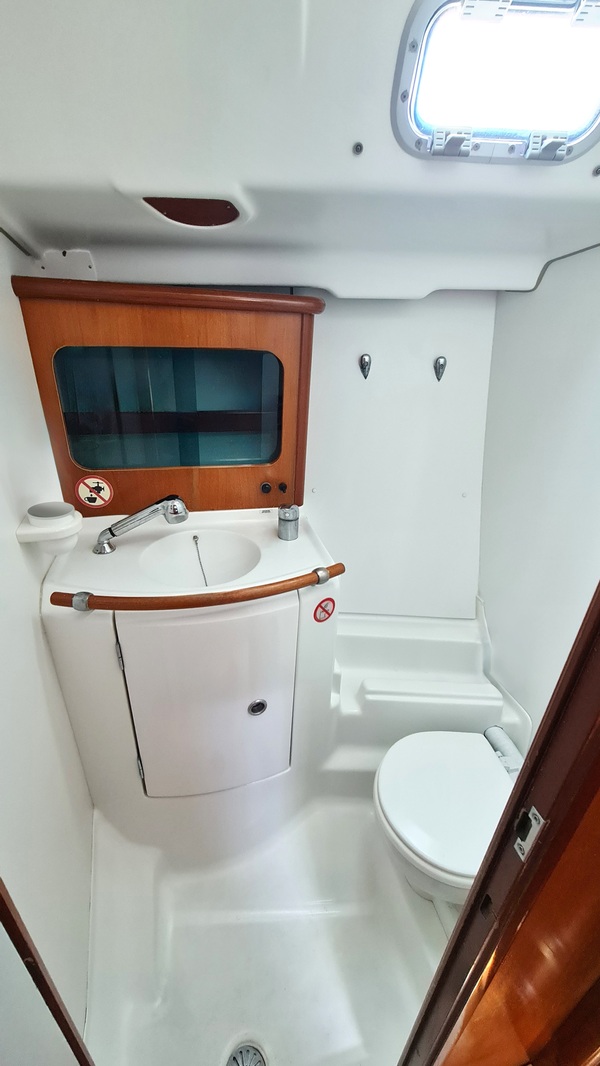 Oceanis 411 Clipper — photo 5