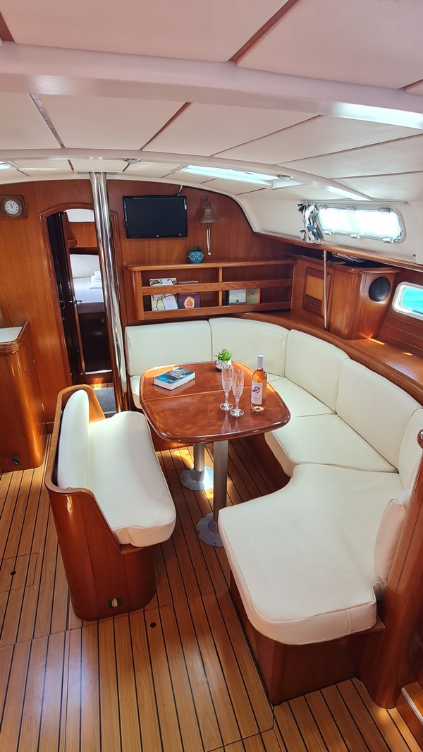 Oceanis 411 Clipper — photo 10