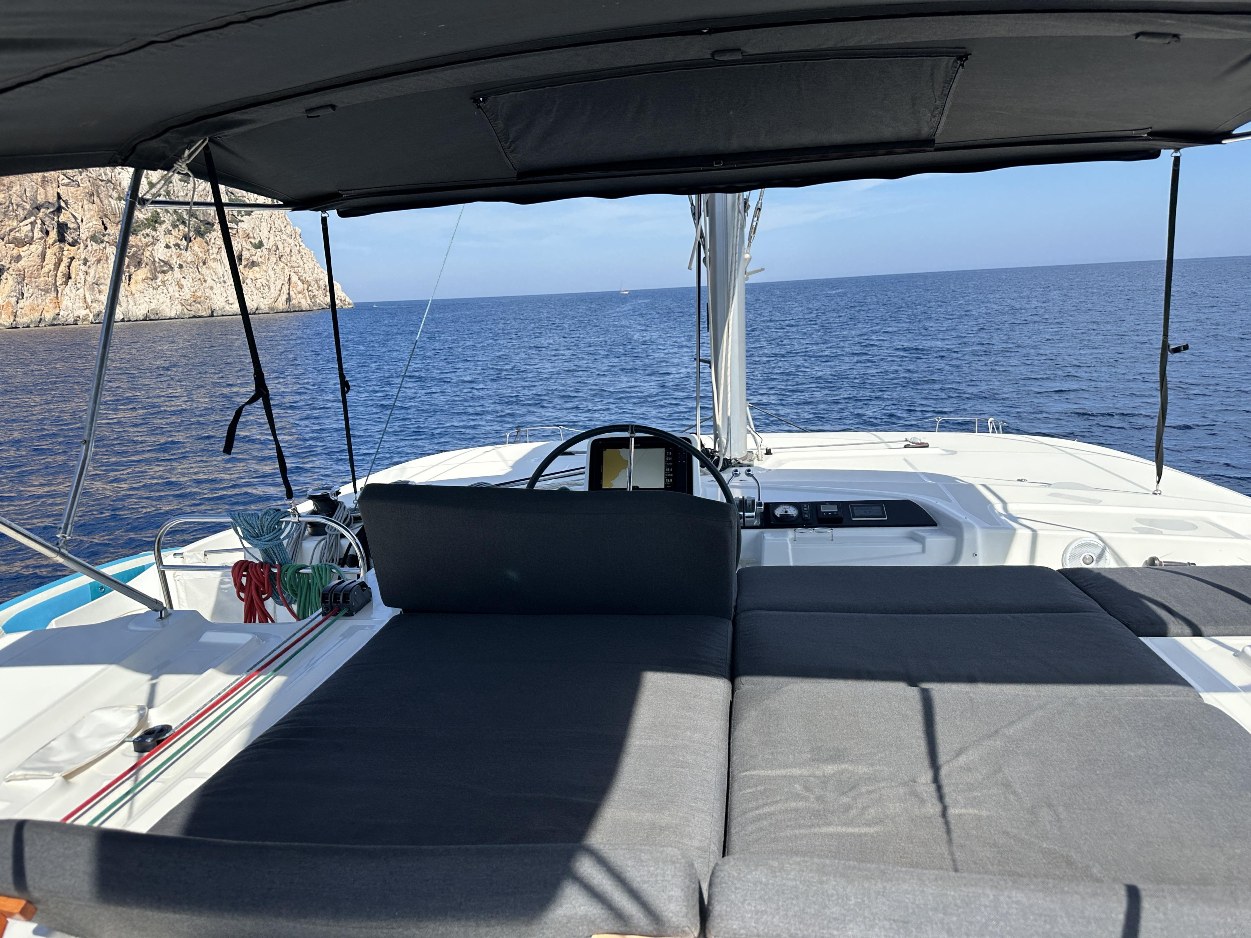 Lagoon 46 — photo 119