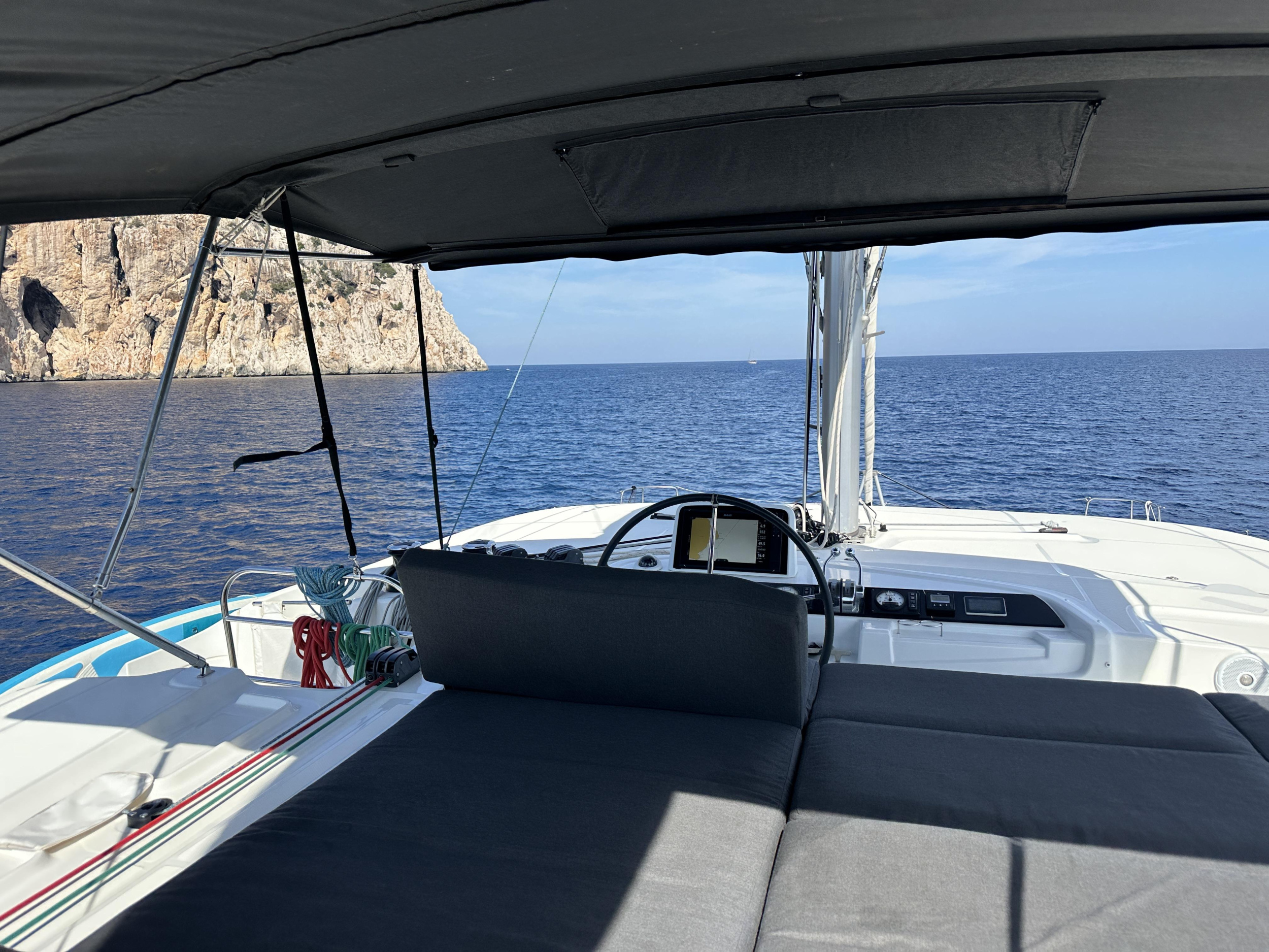 Lagoon 46 — photo 51