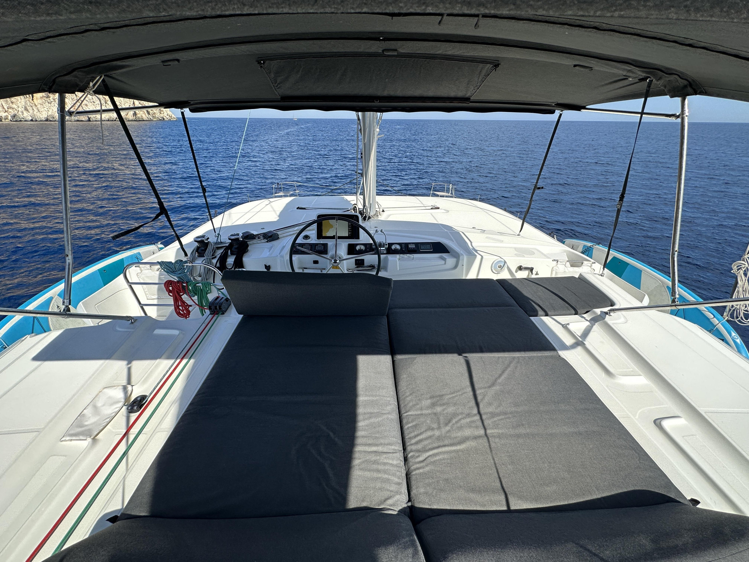 Lagoon 46 — photo 23