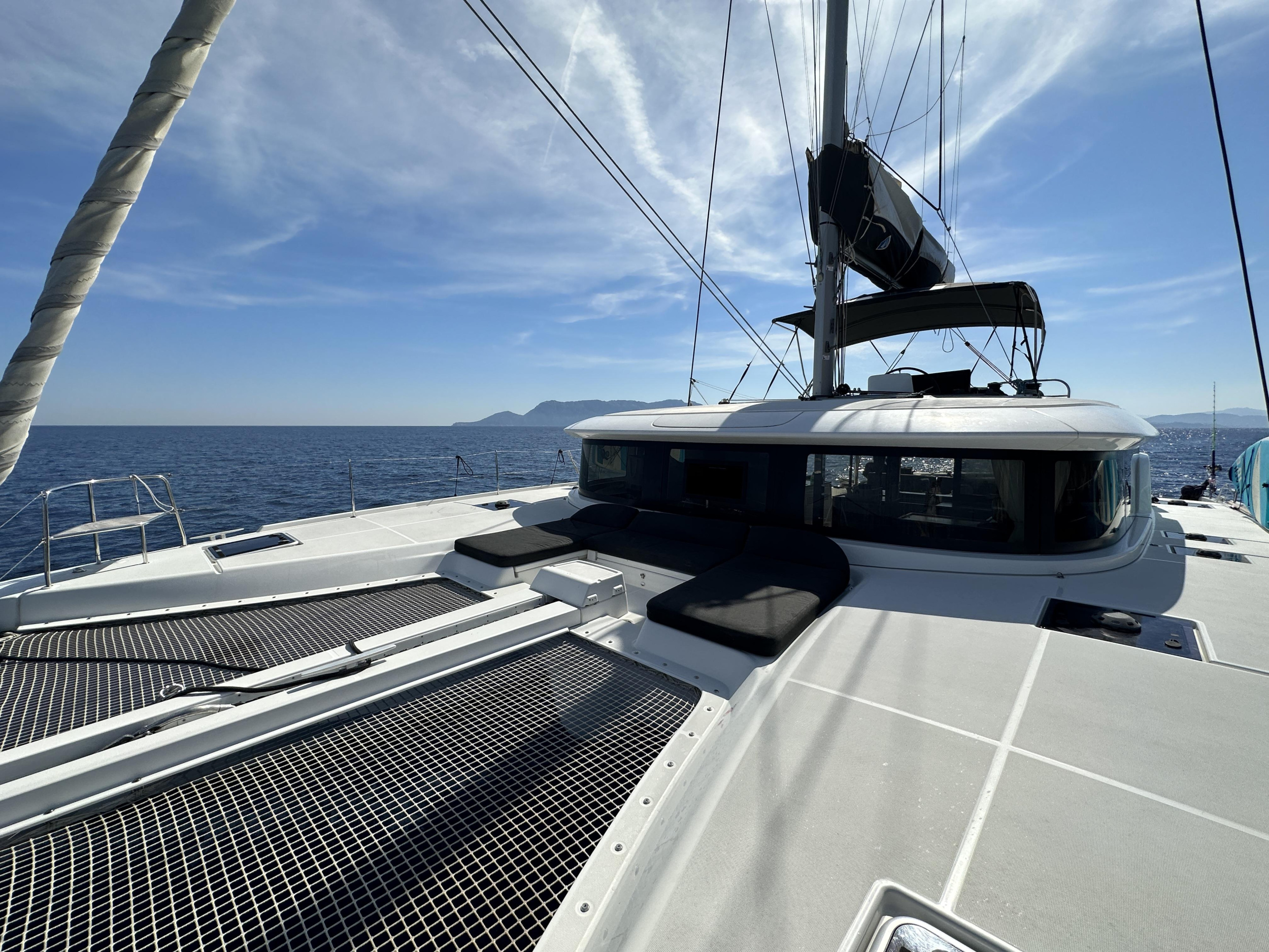 Lagoon 46 — photo 12