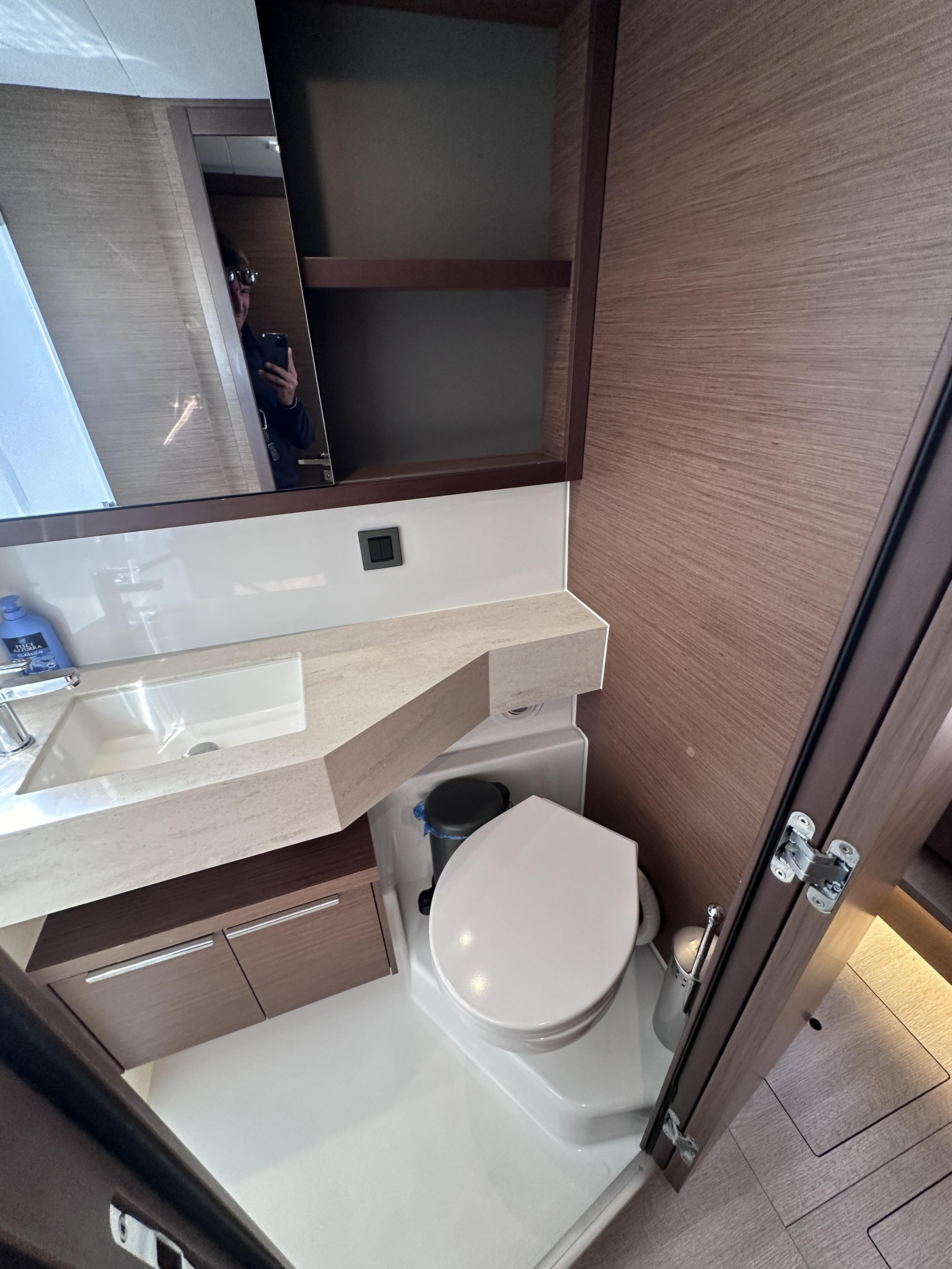 Lagoon 46 — photo 14