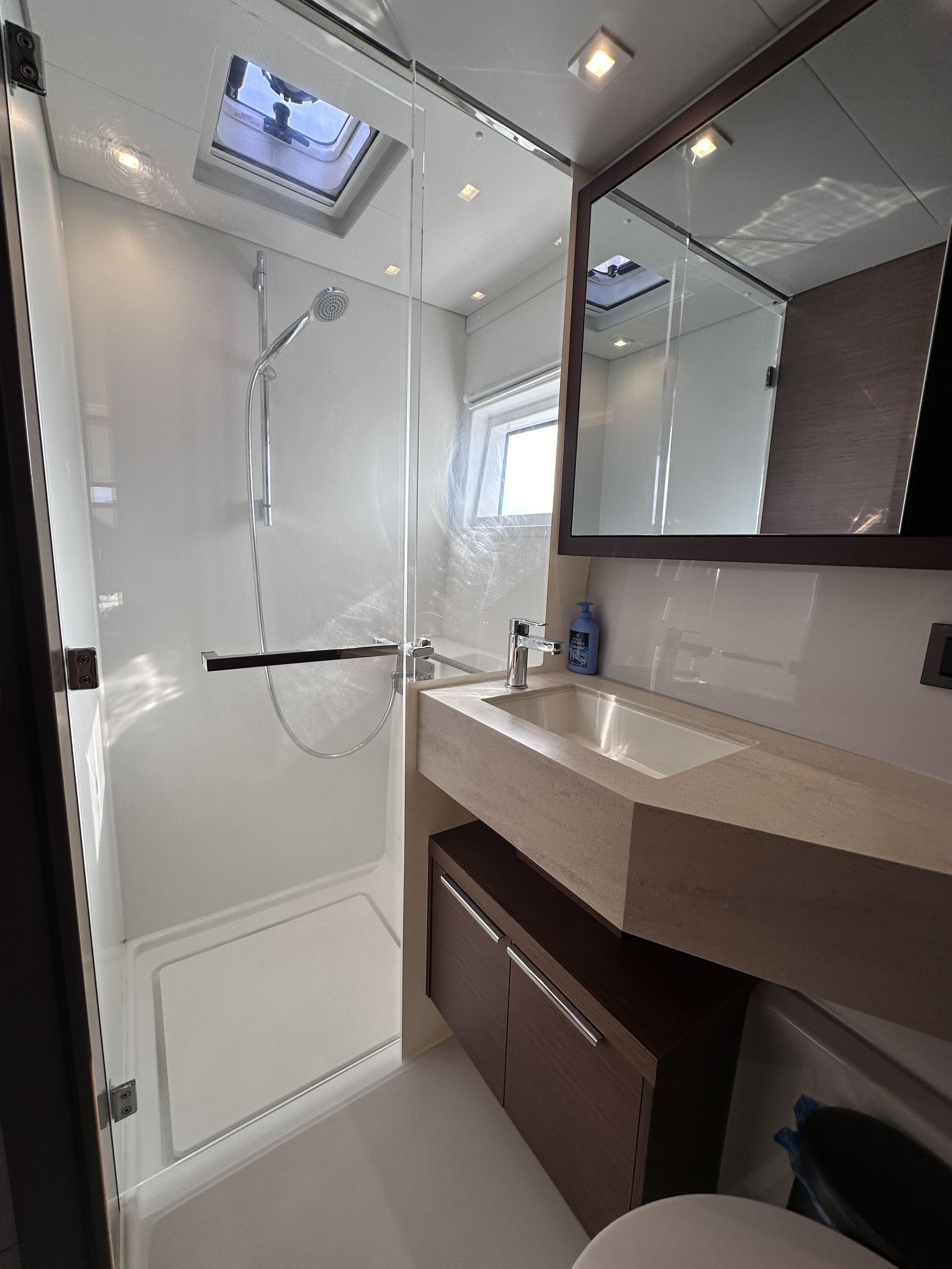 Lagoon 46 — photo 20