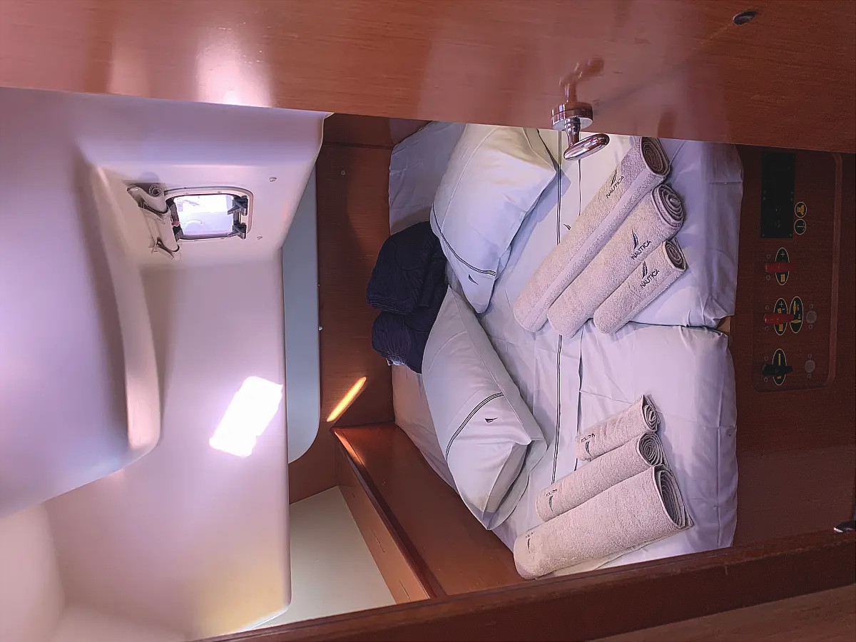 Oceanis 43 — photo 19