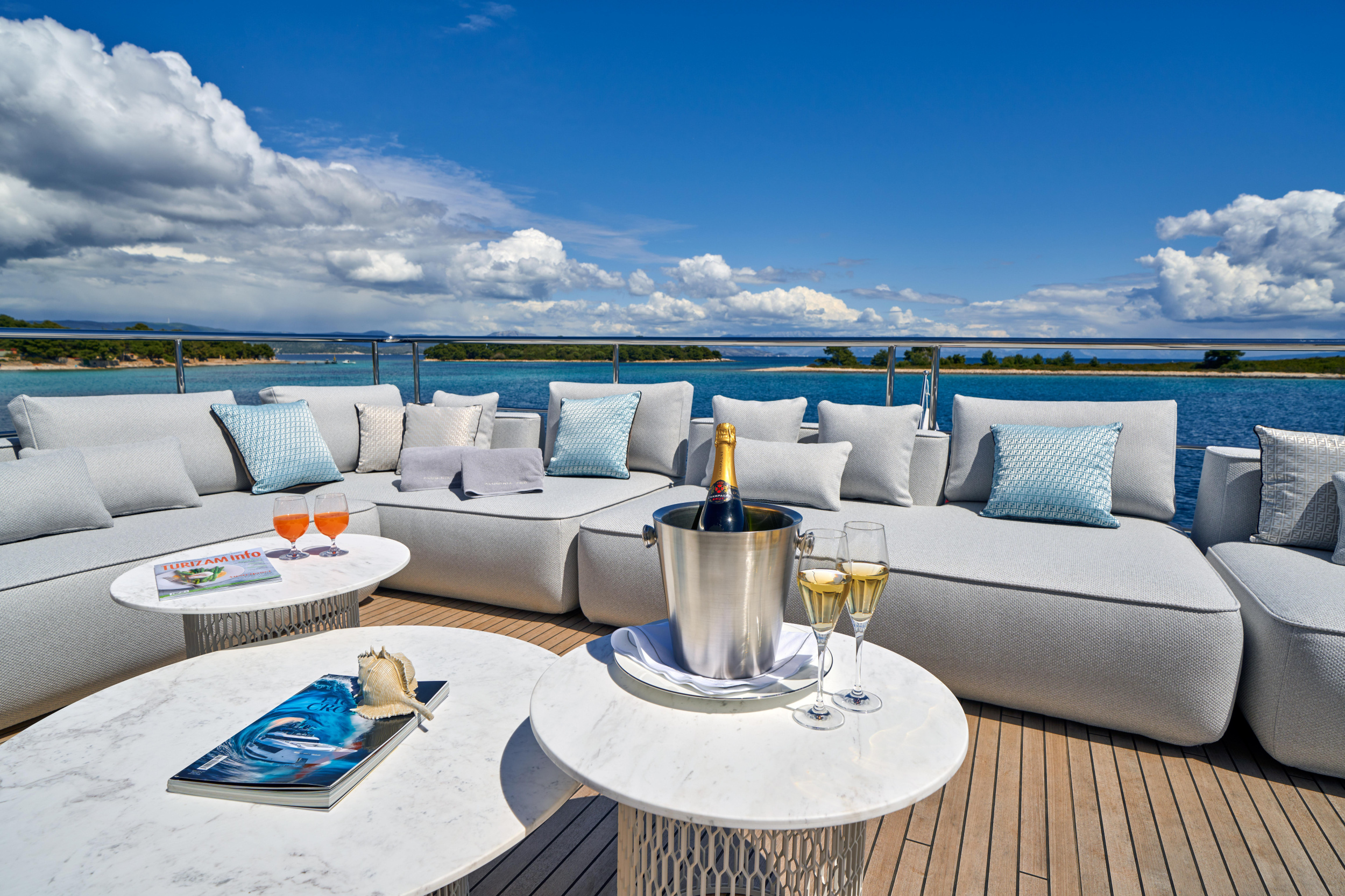 Azimut Grande 27 — photo 47