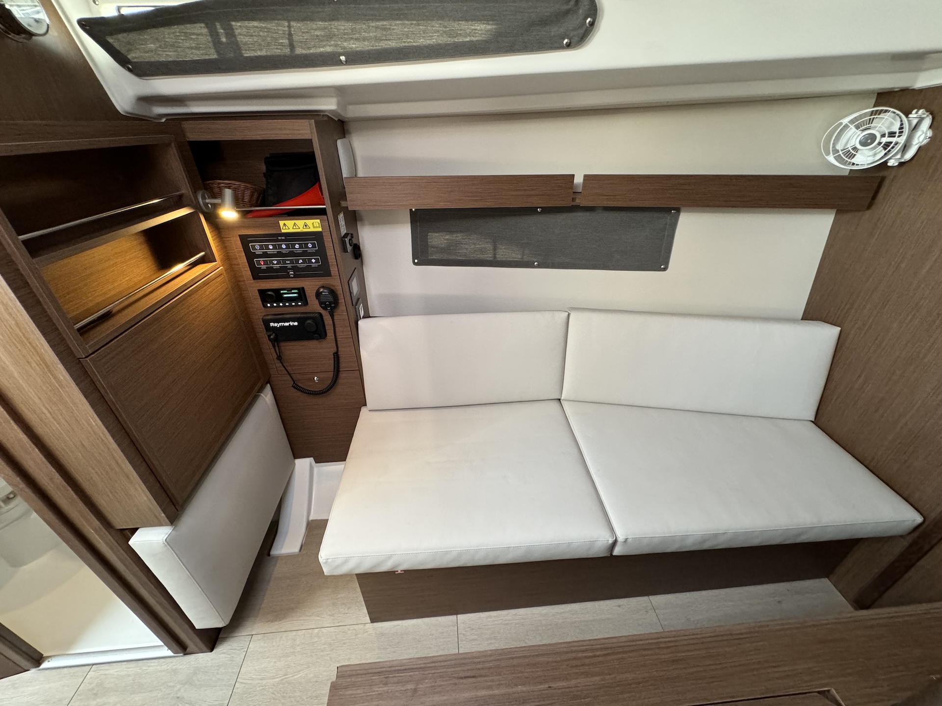 Oceanis 34.1 — photo 8