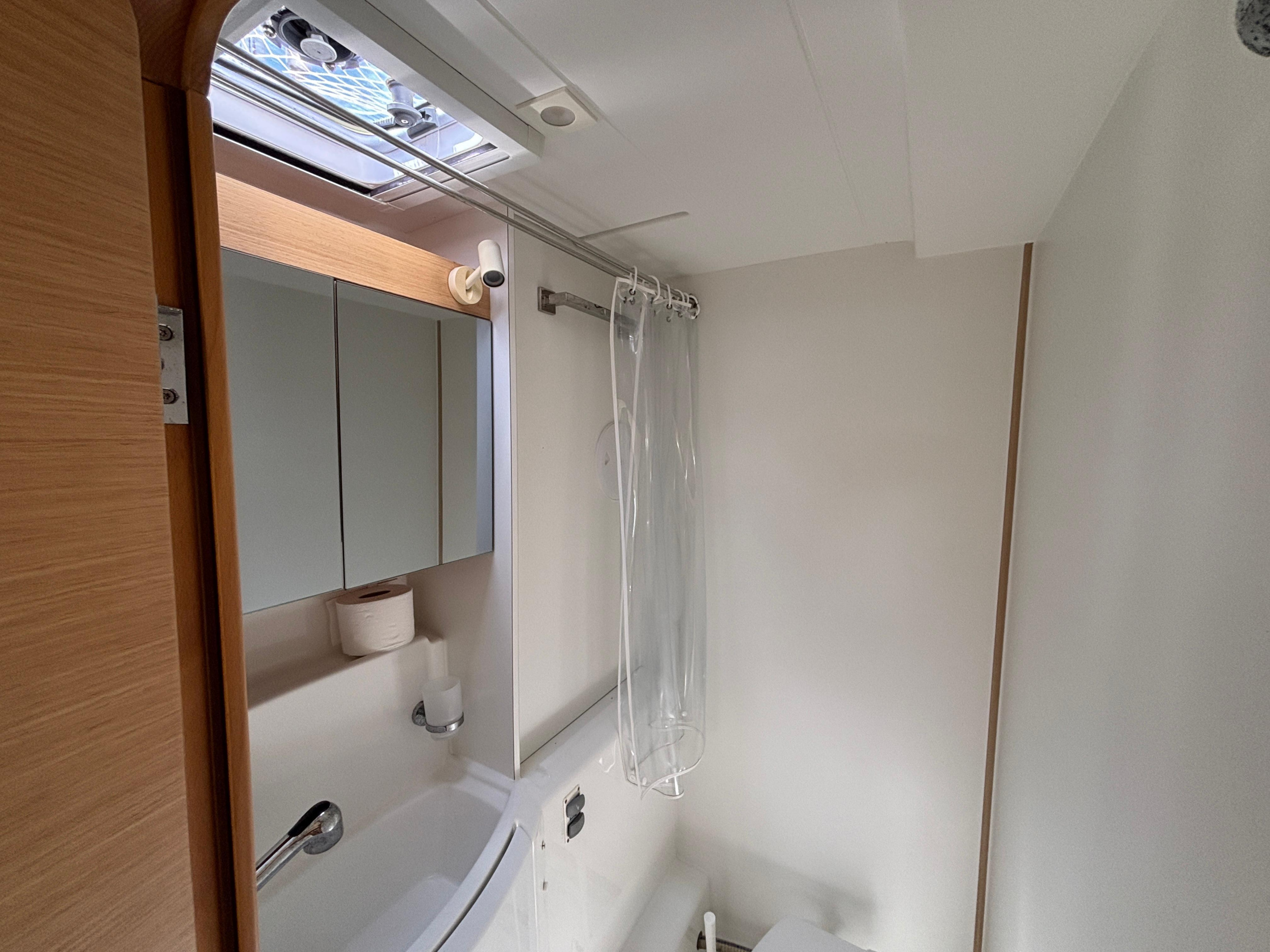 Lagoon 400 S2 — photo 5