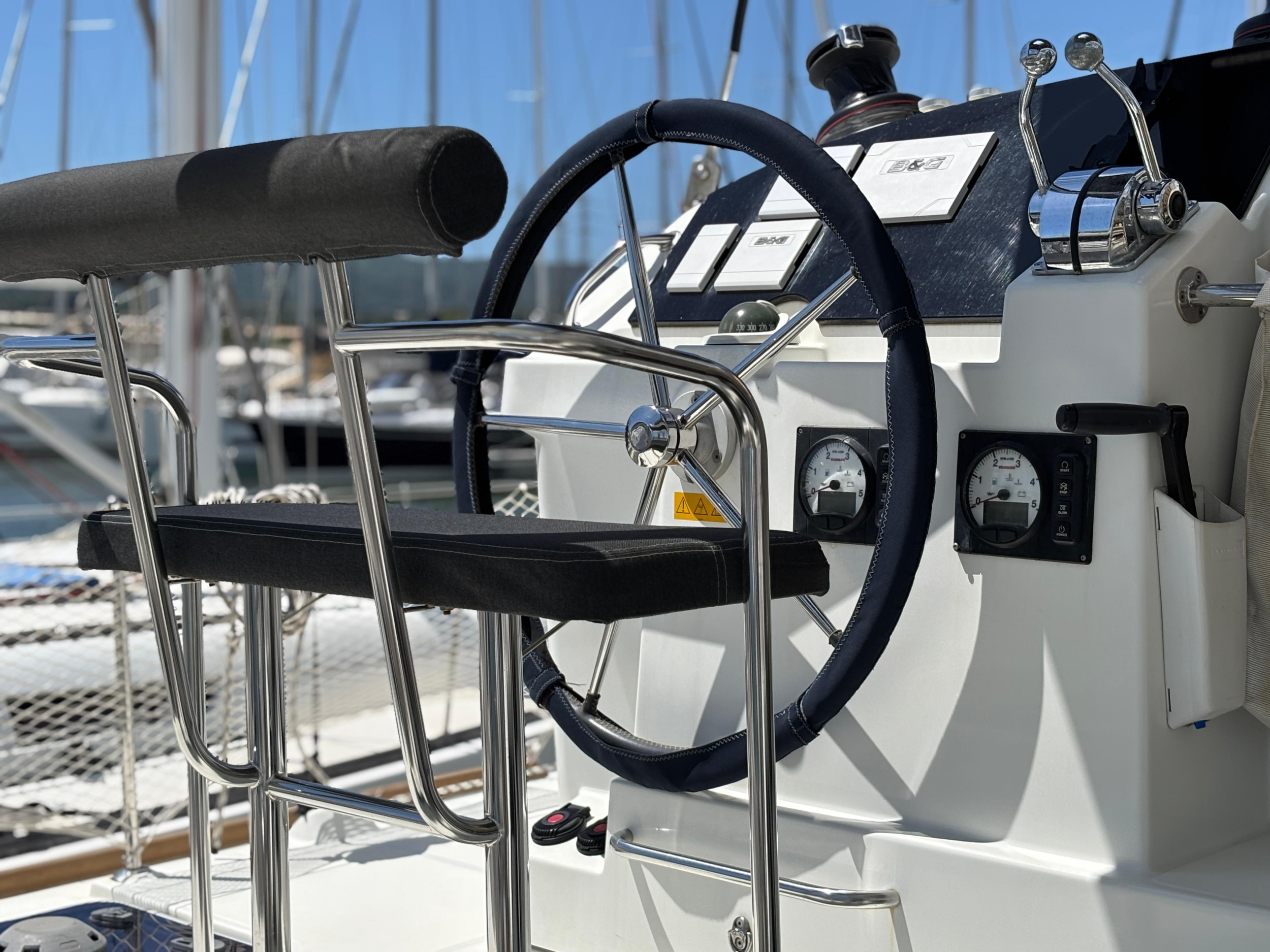 Lagoon 400 S2 — photo 4