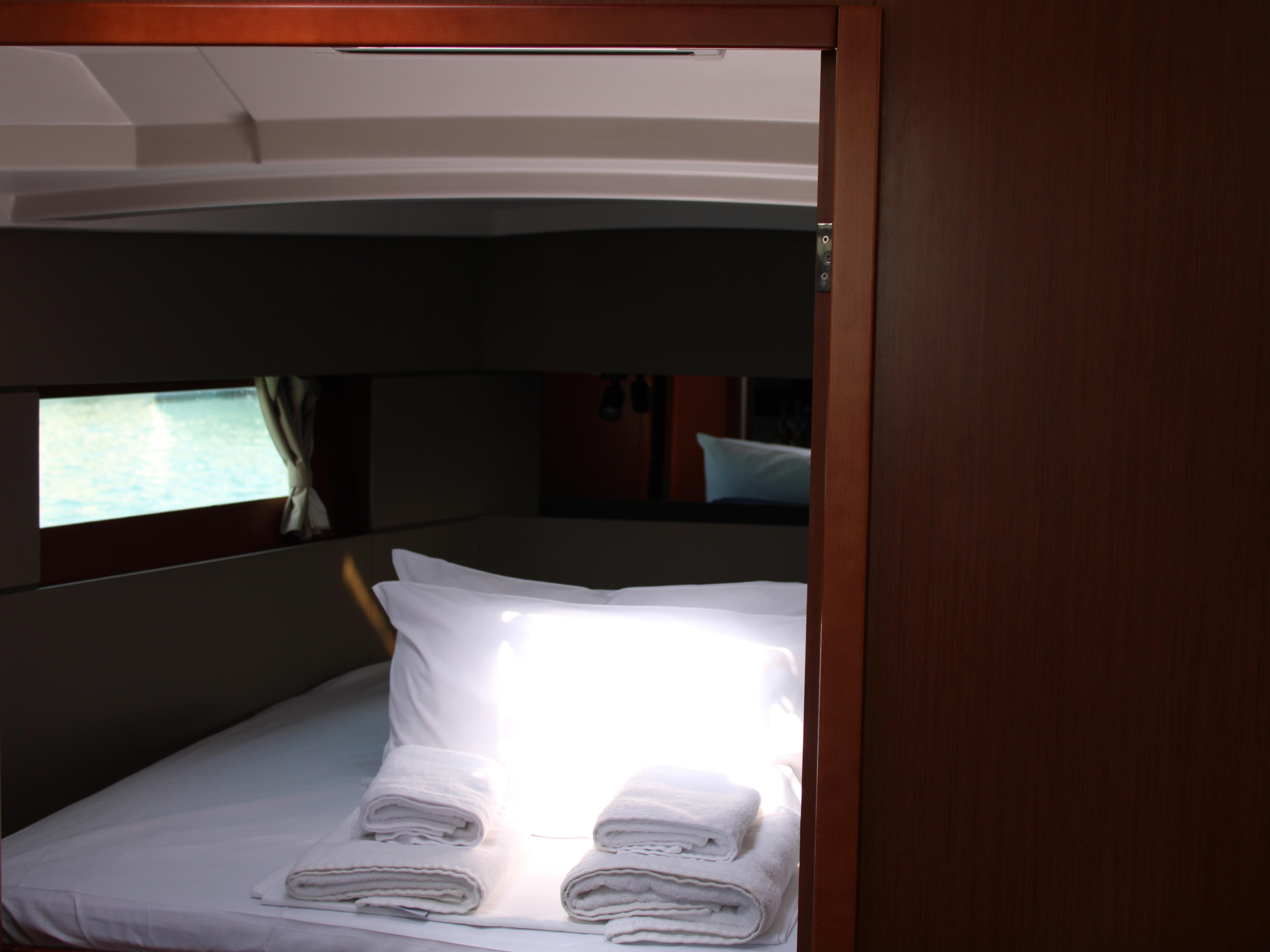 Oceanis 38.1 — photo 5
