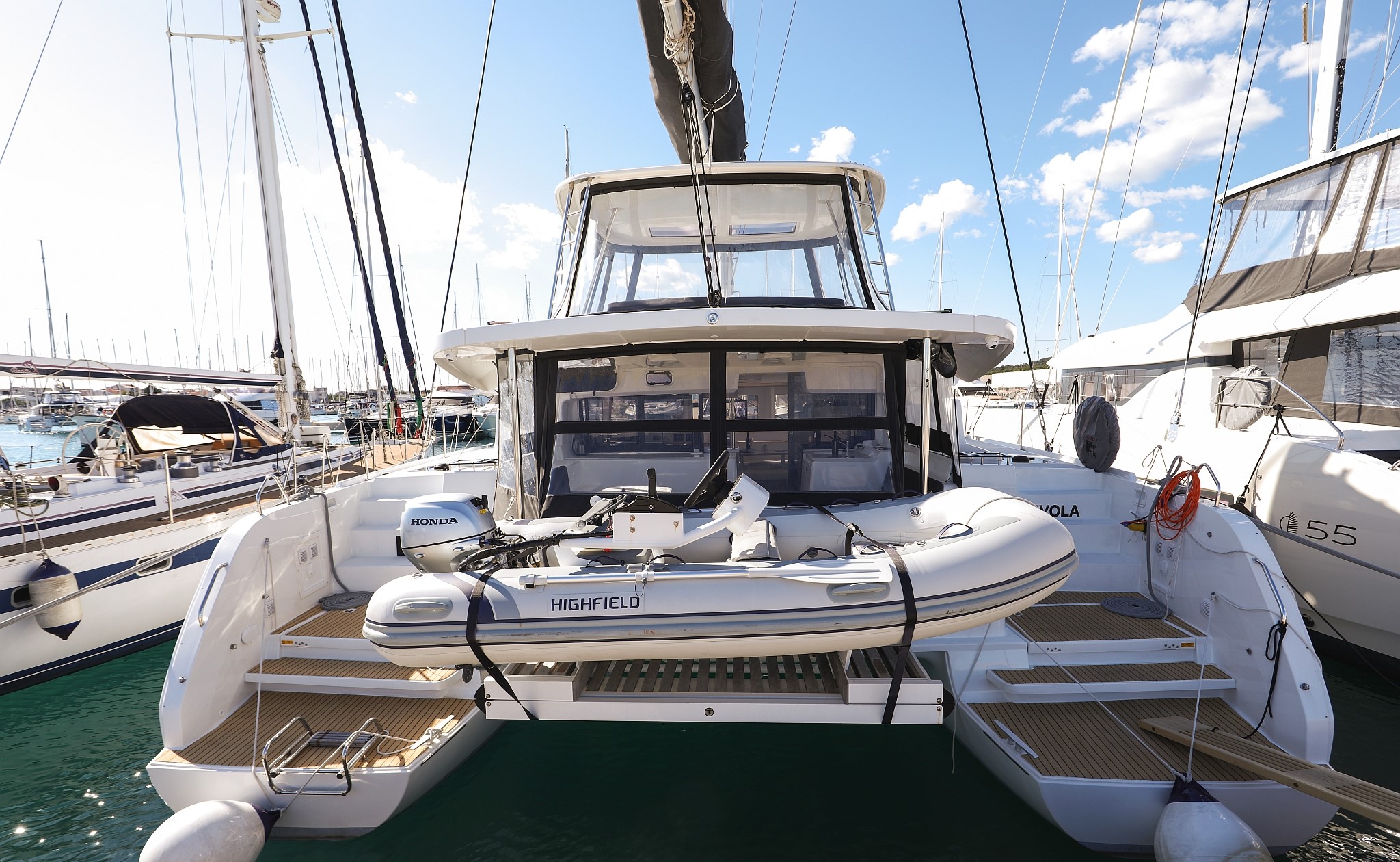 Lagoon 46 — photo 30