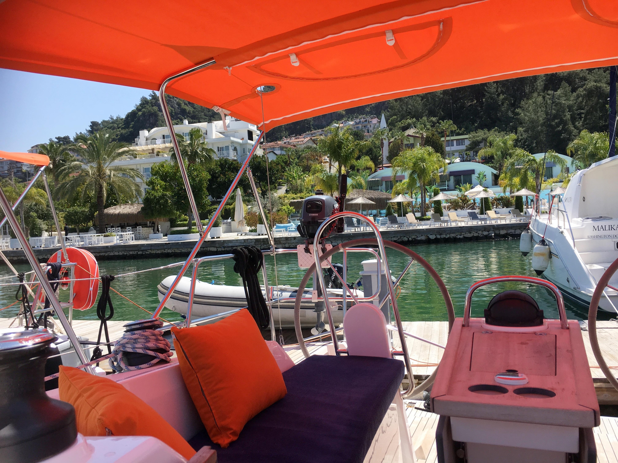 Bavaria 34 — photo 11