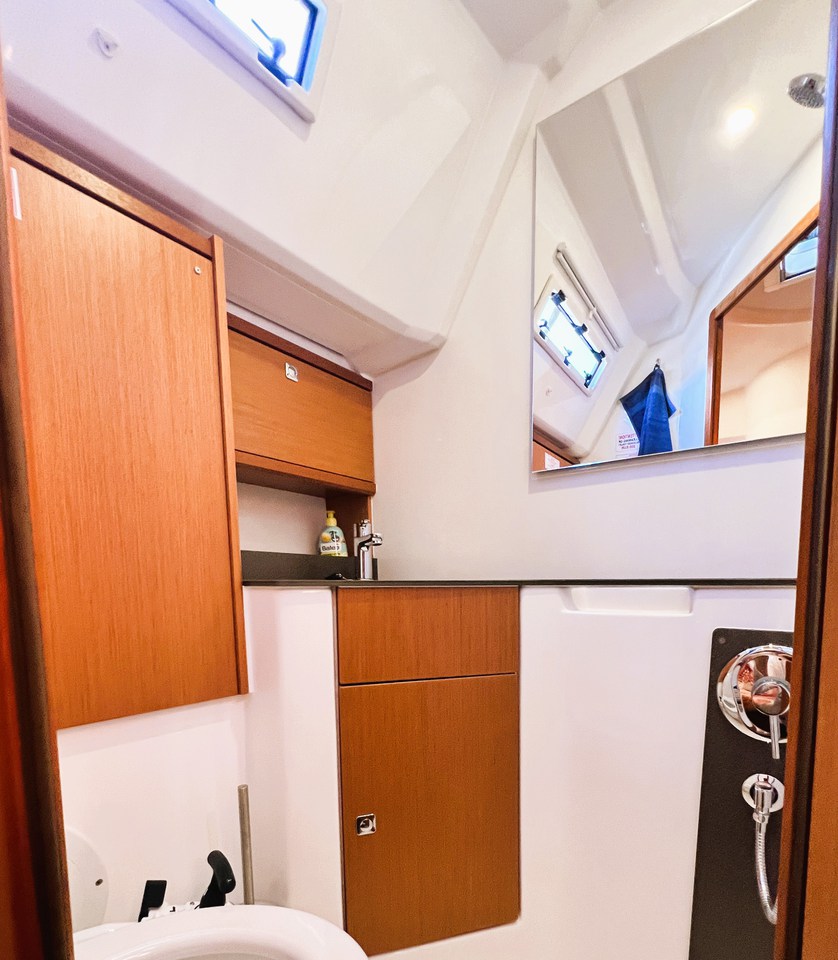 Bavaria 46 Cruiser — photo 28