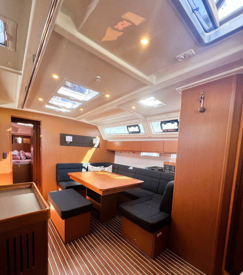 Bavaria 46 Cruiser — photo 25