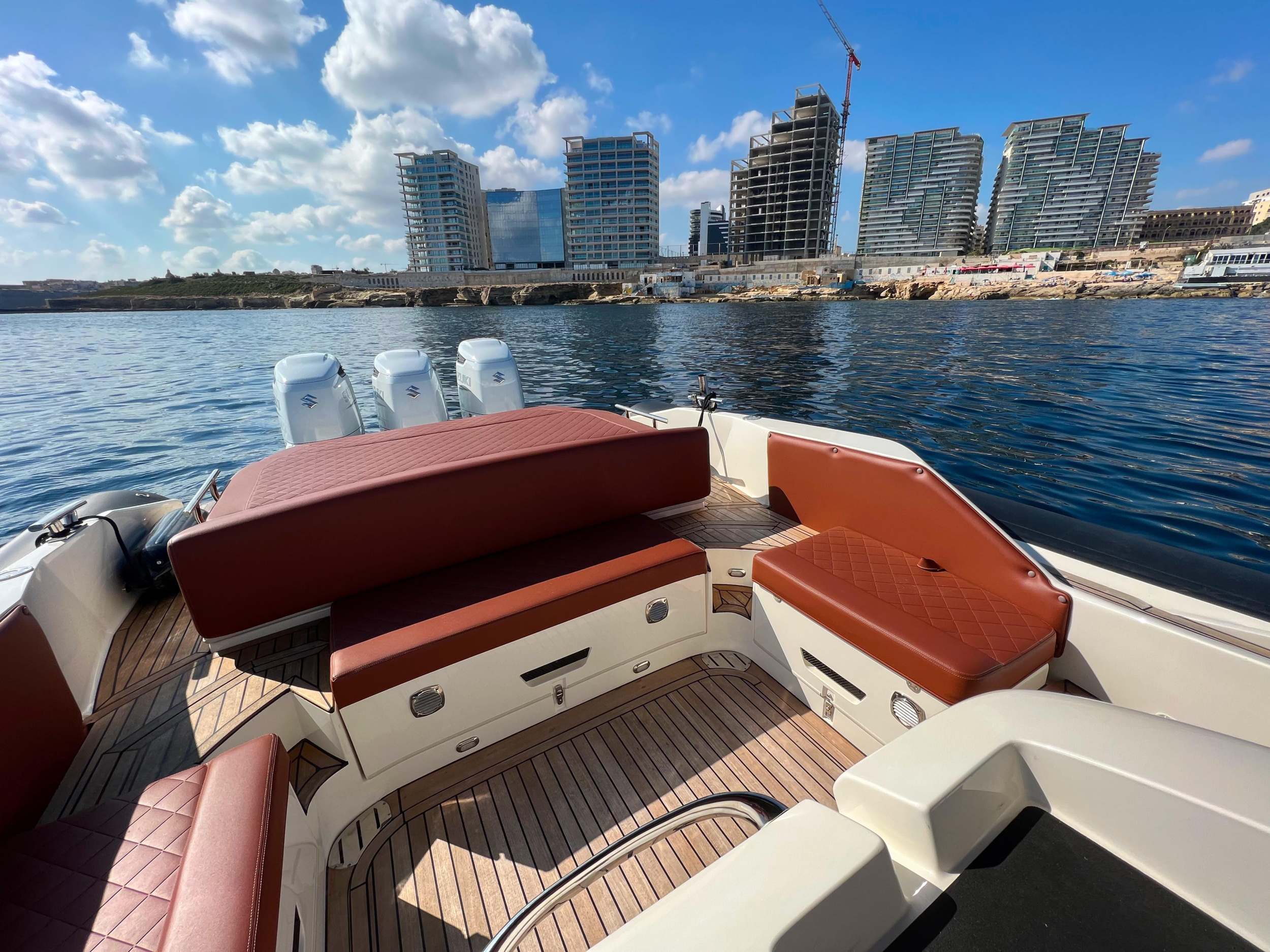 Nuova Jolly Prince 38 Sport Cabin — photo 4