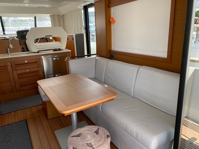 Swift Trawler 47 — photo 12