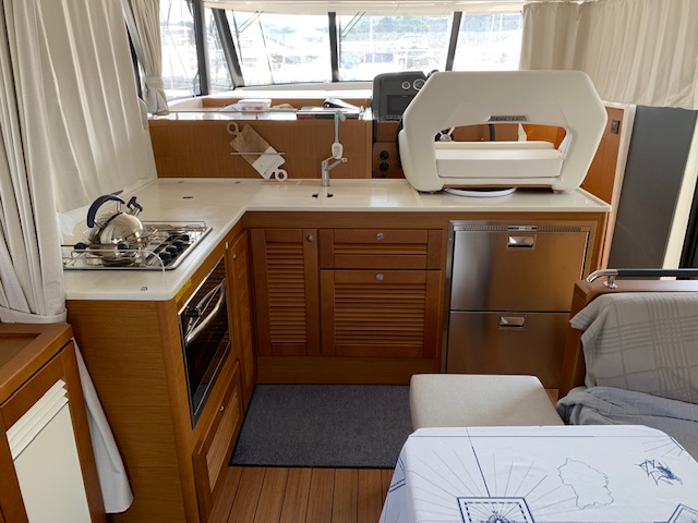 Swift Trawler 47 — photo 14