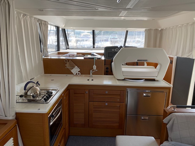 Swift Trawler 47 — photo 11