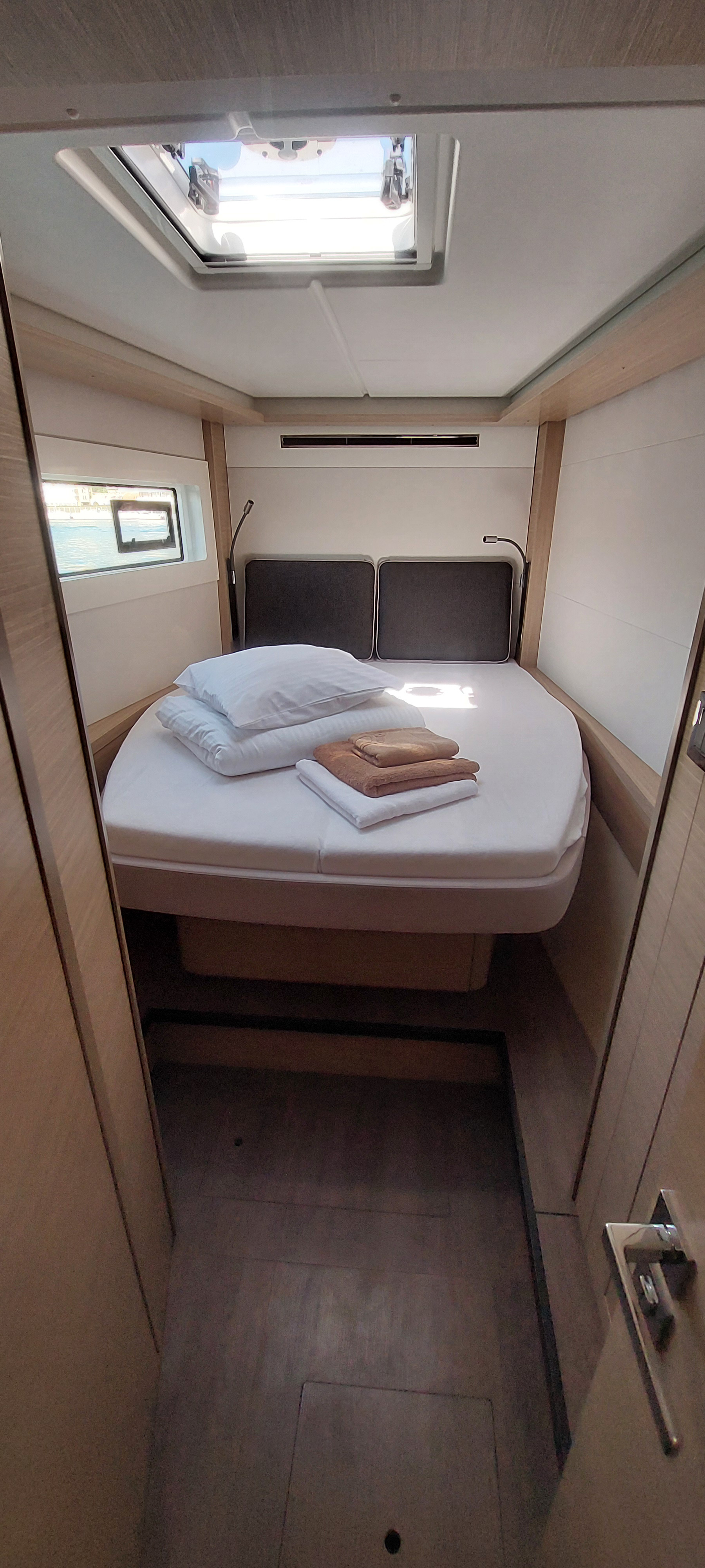 Lagoon 46 (Owner Version) — photo 17