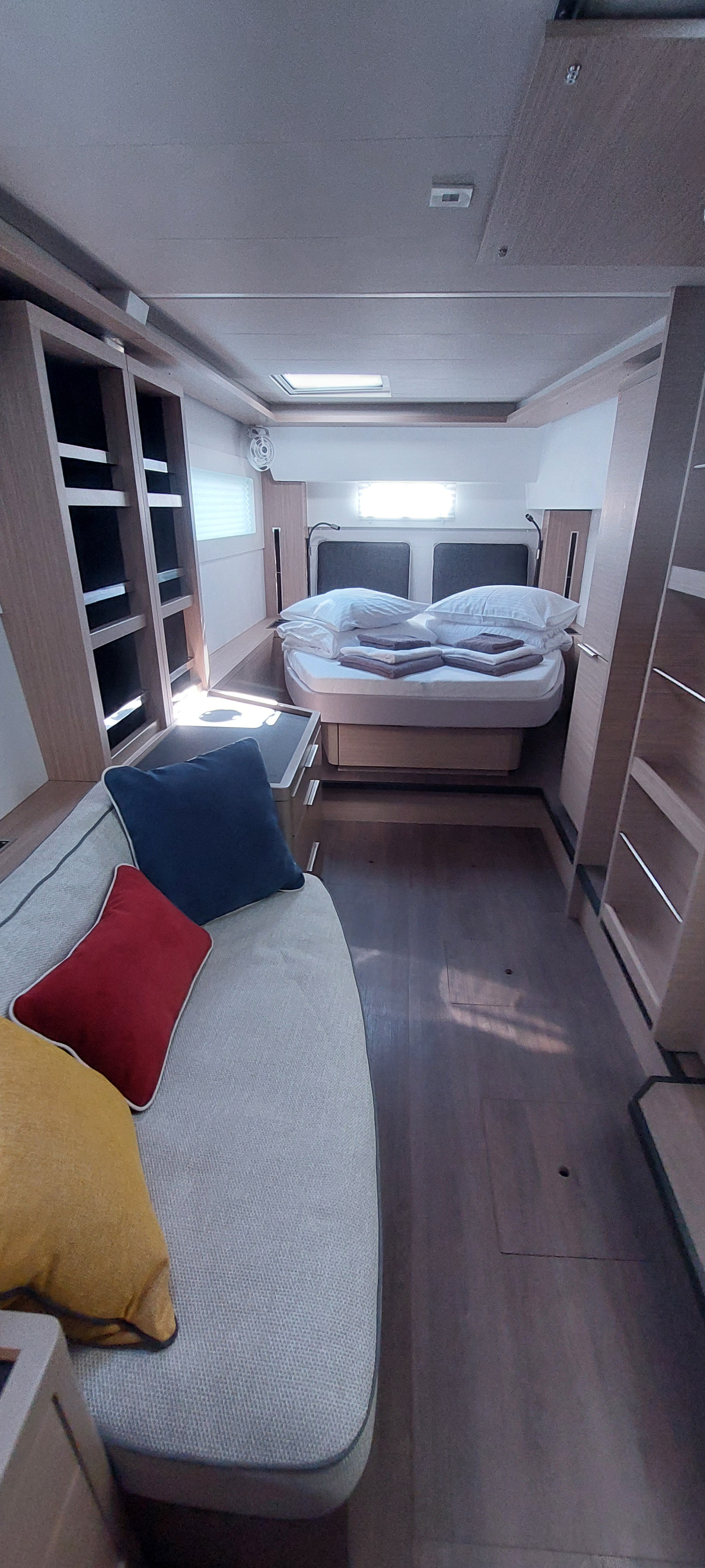 Lagoon 46 (Owner Version) — photo 8