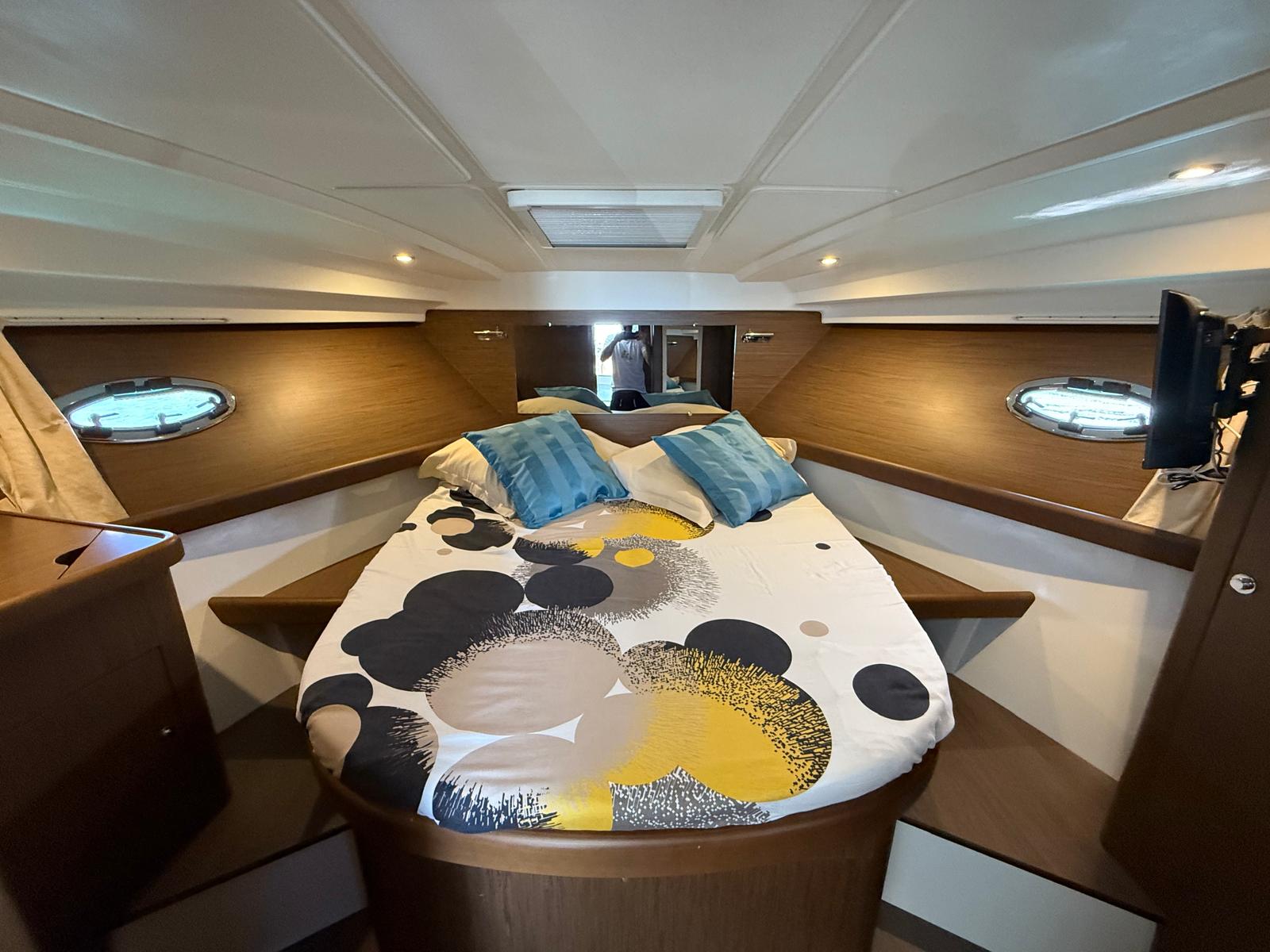 Beneteau Antares 36 — photo 26
