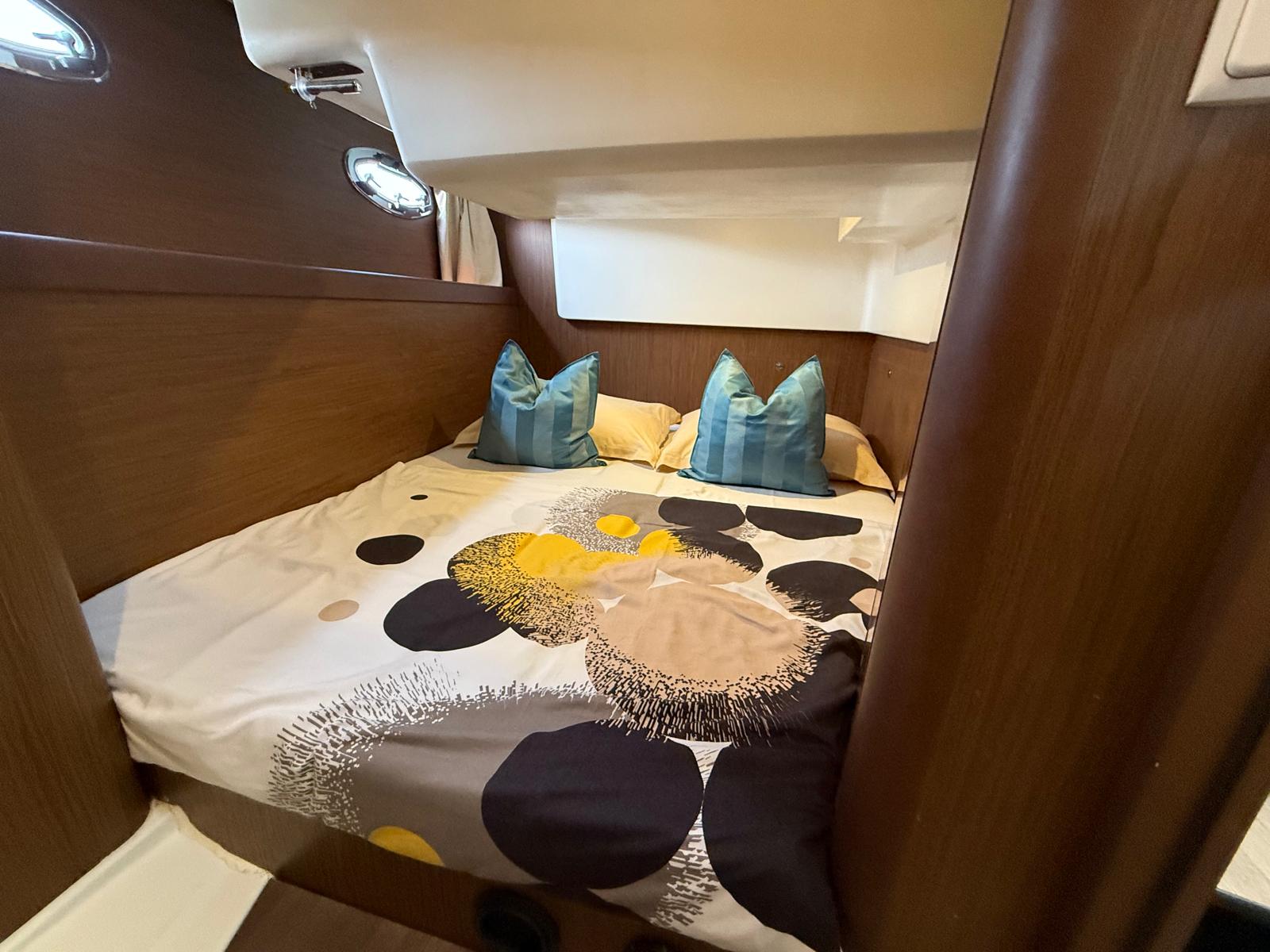Beneteau Antares 36 — photo 40