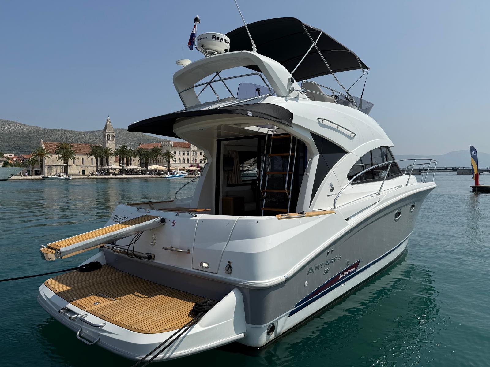 Beneteau Antares 36 — photo 38