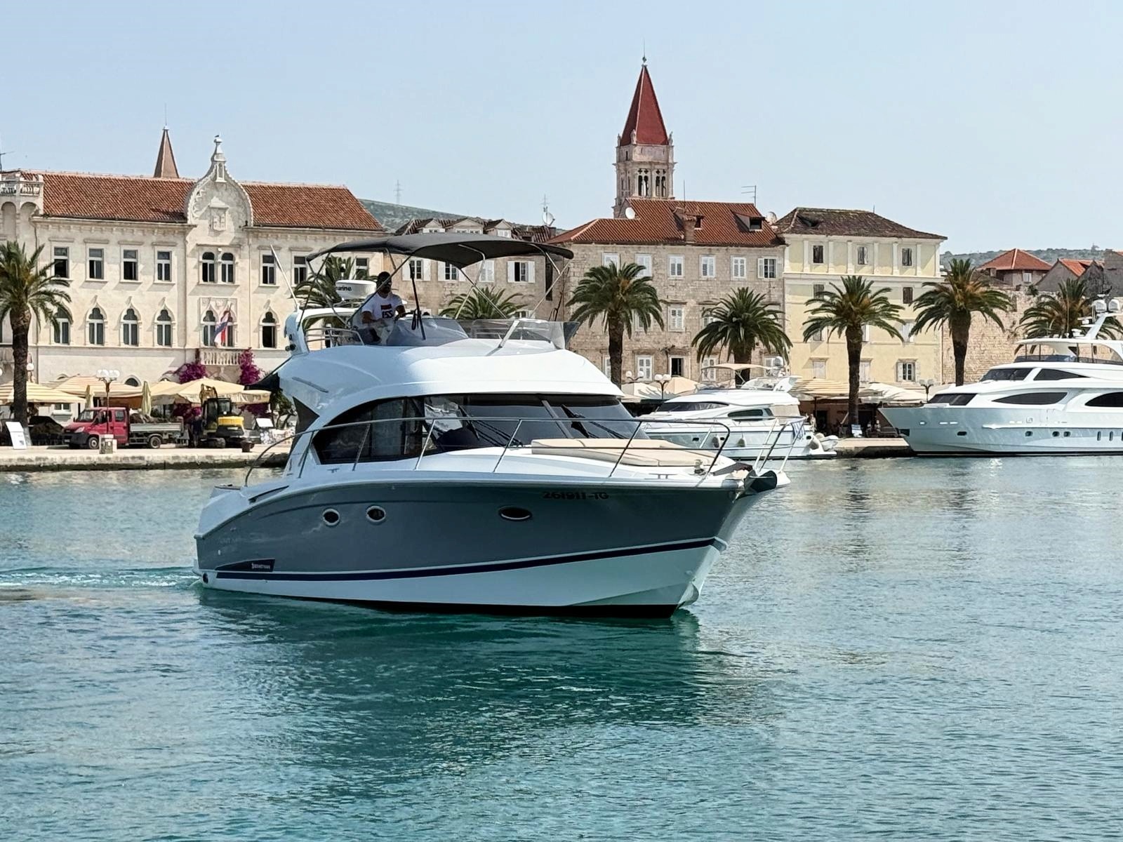 Beneteau Antares 36 — photo 4