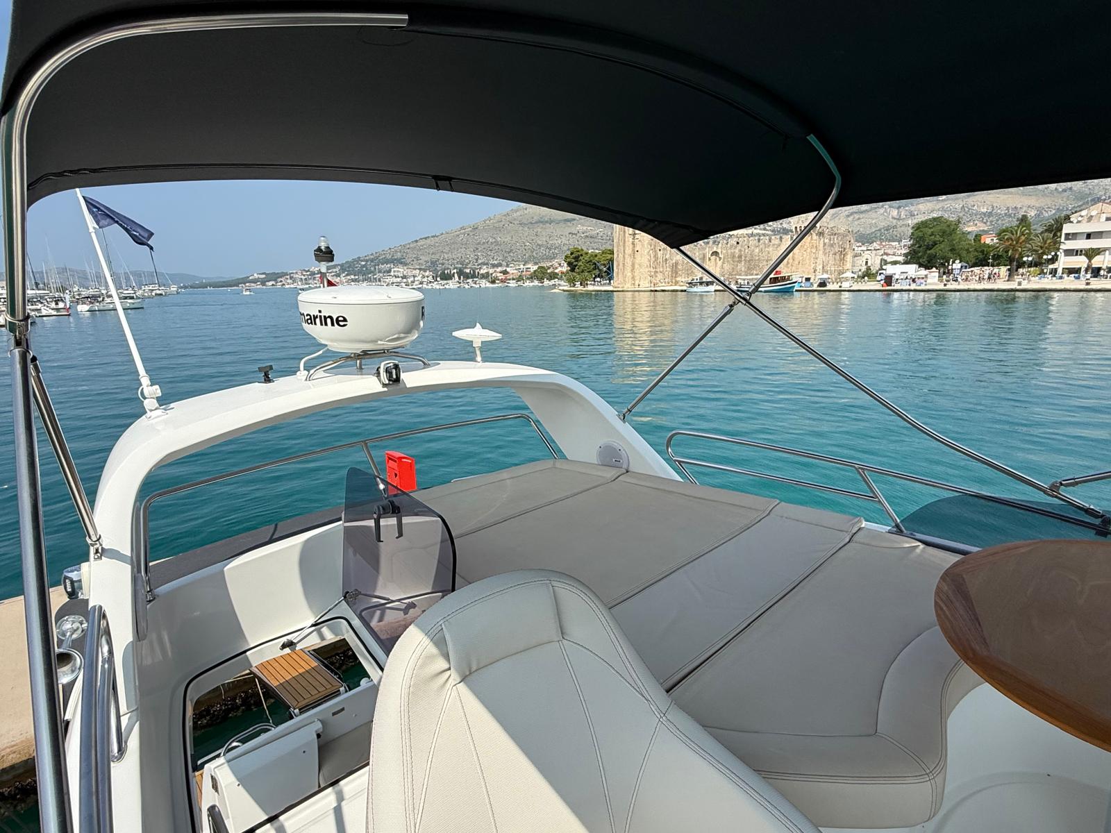 Beneteau Antares 36 — photo 29