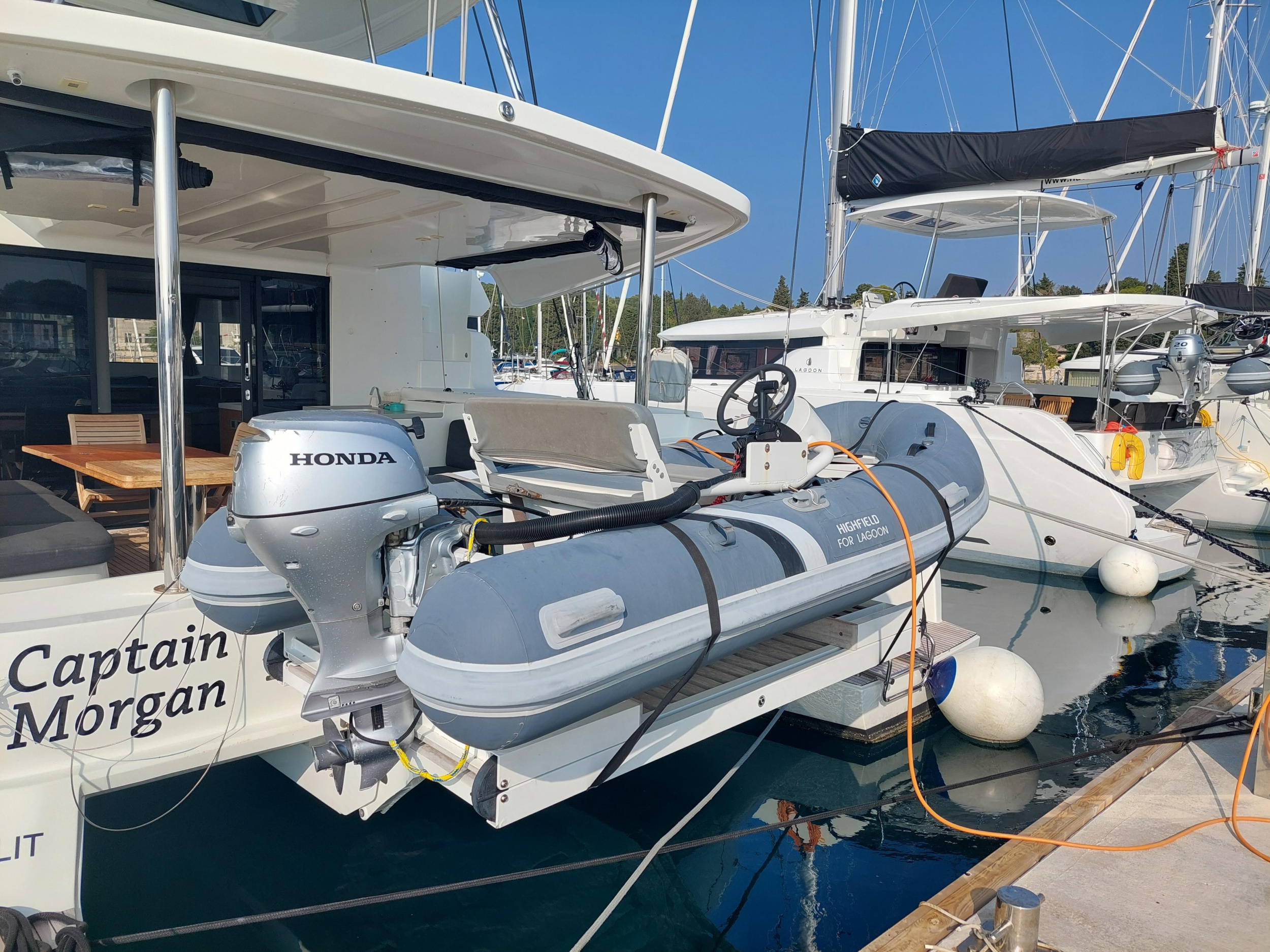 Lagoon 50F — photo 10