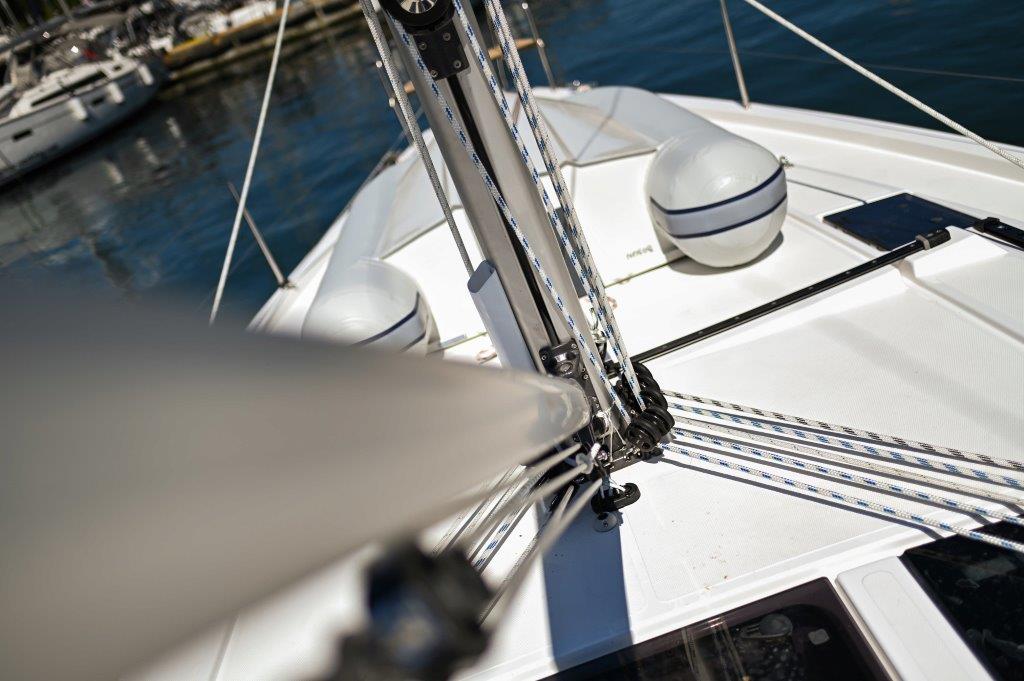 Bavaria C46 — photo 86